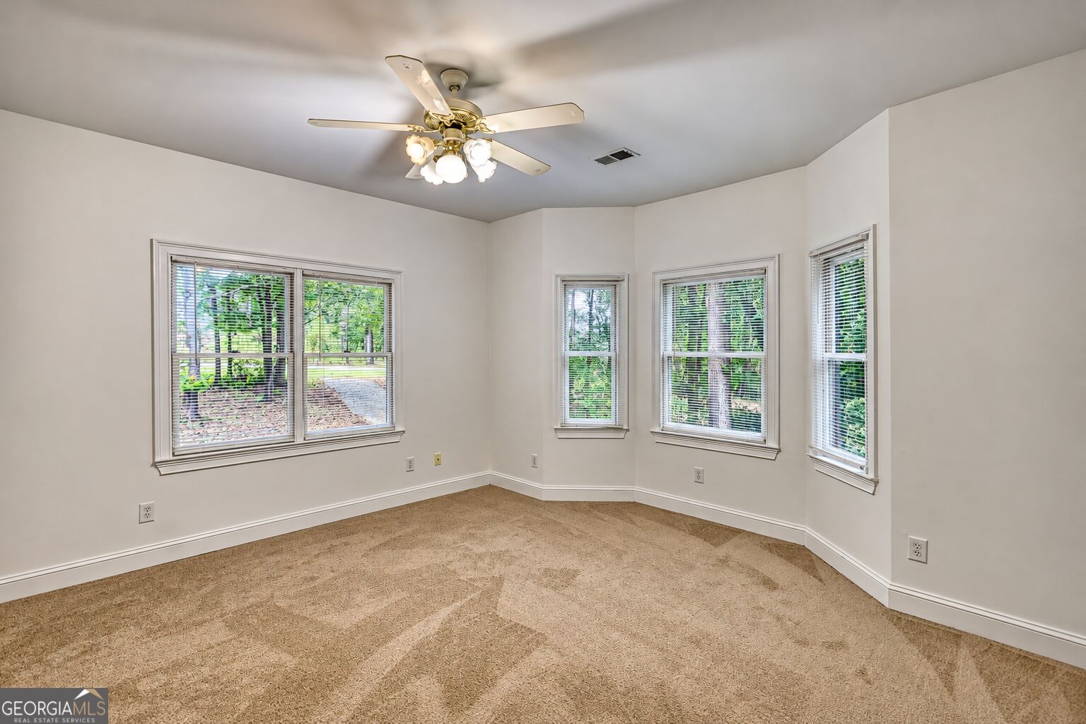 3935 Jamaica Drive Property Photo 31