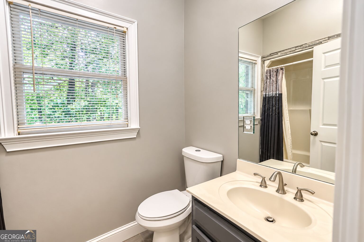 3935 Jamaica Drive Property Photo 34