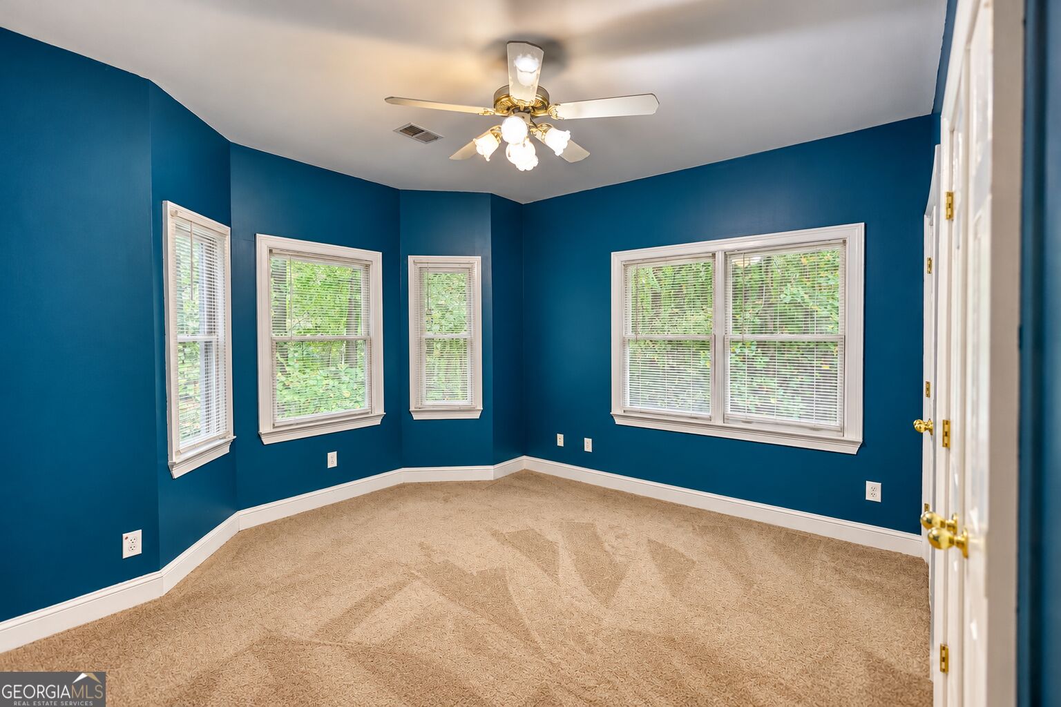 3935 Jamaica Drive Property Photo 37
