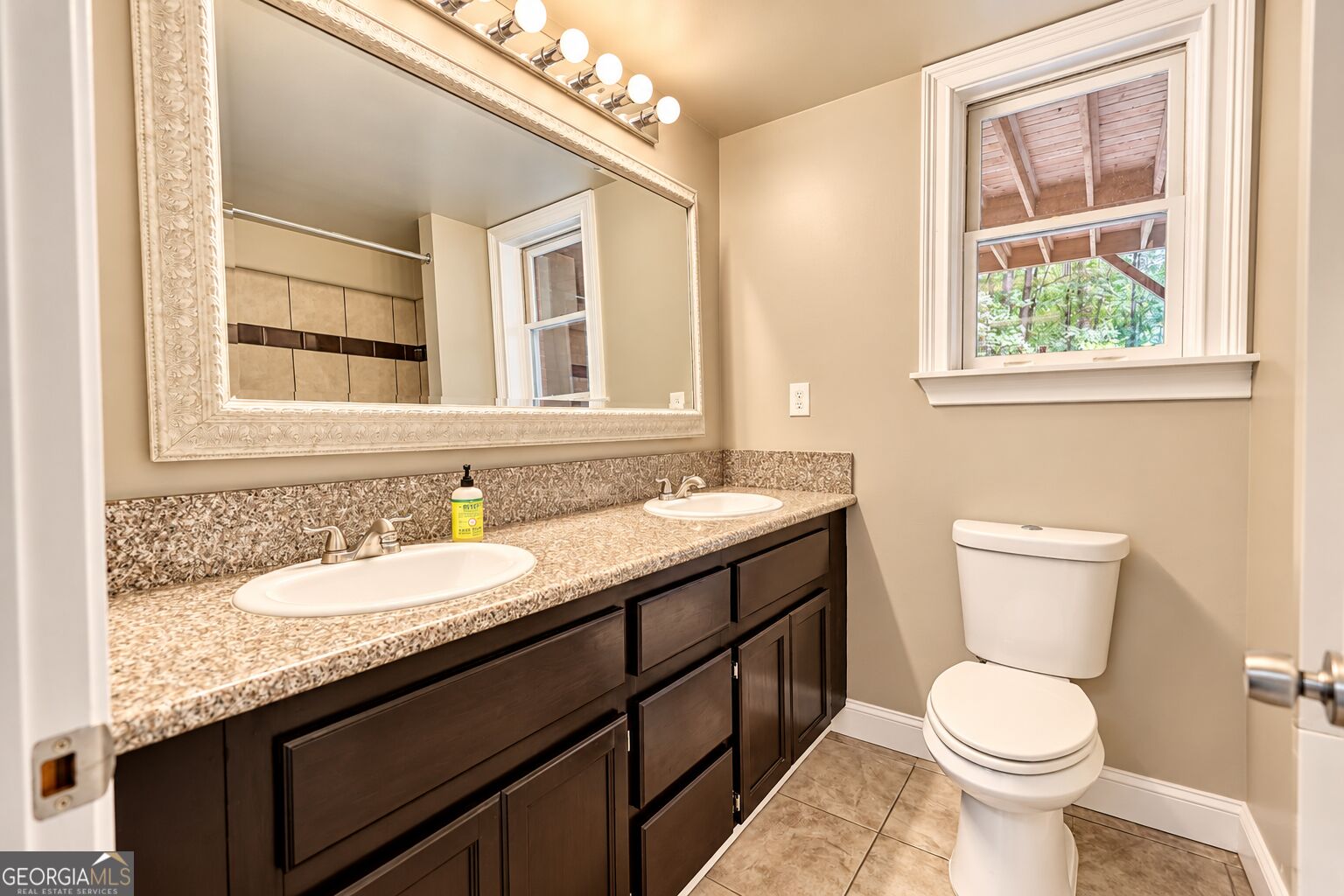 3935 Jamaica Drive Property Photo 52