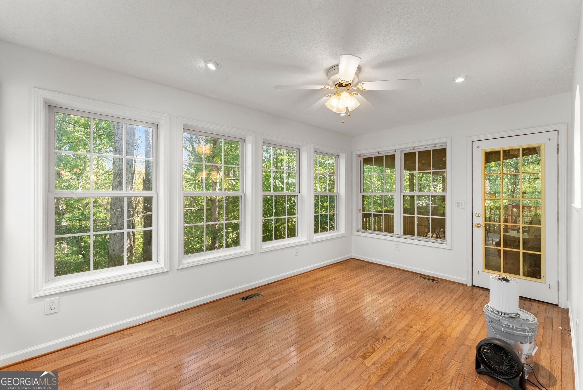 6140 Henry Smith Road Property Photo 10