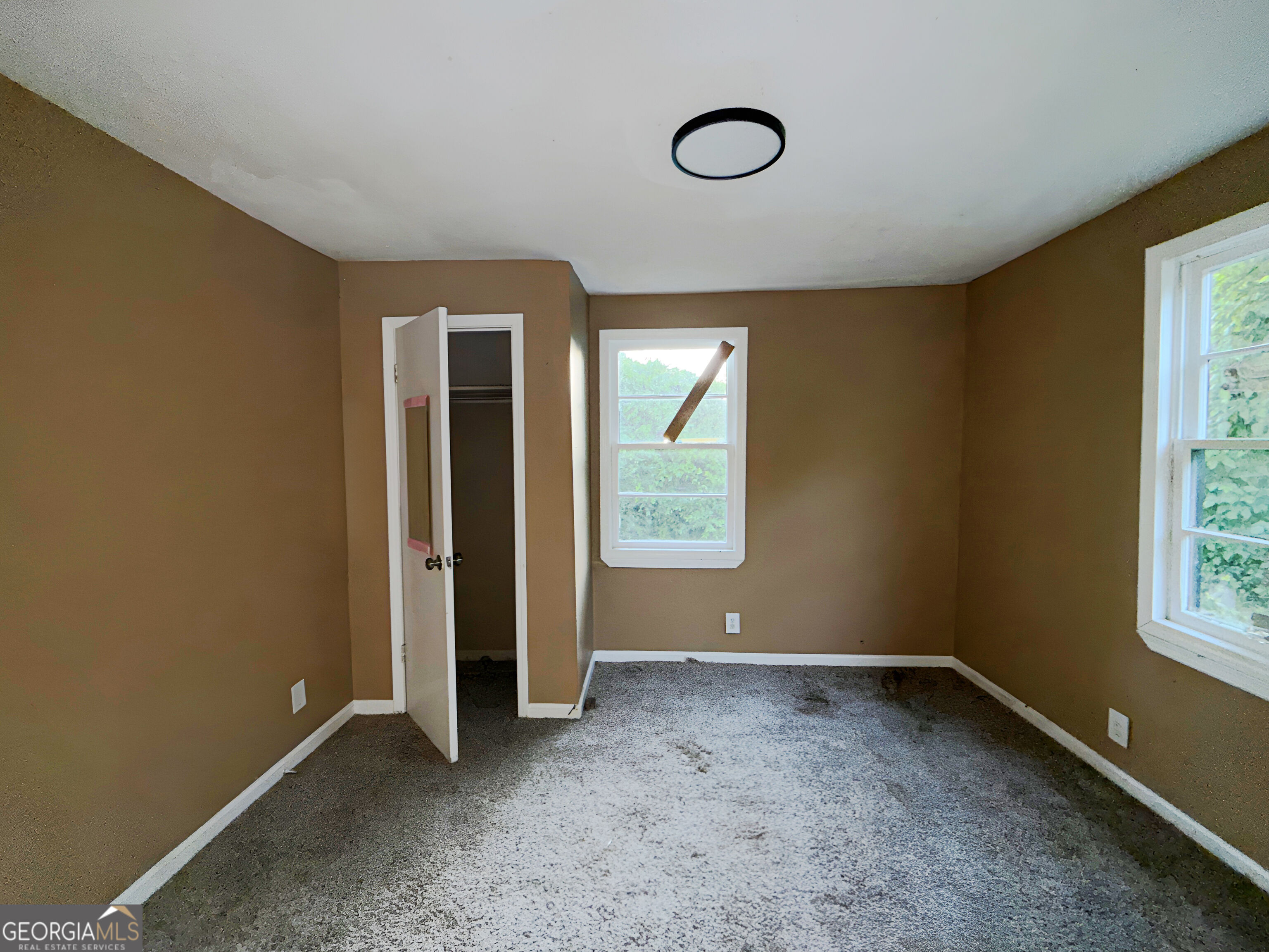 3105 Saint Claire Street Property Photo 7