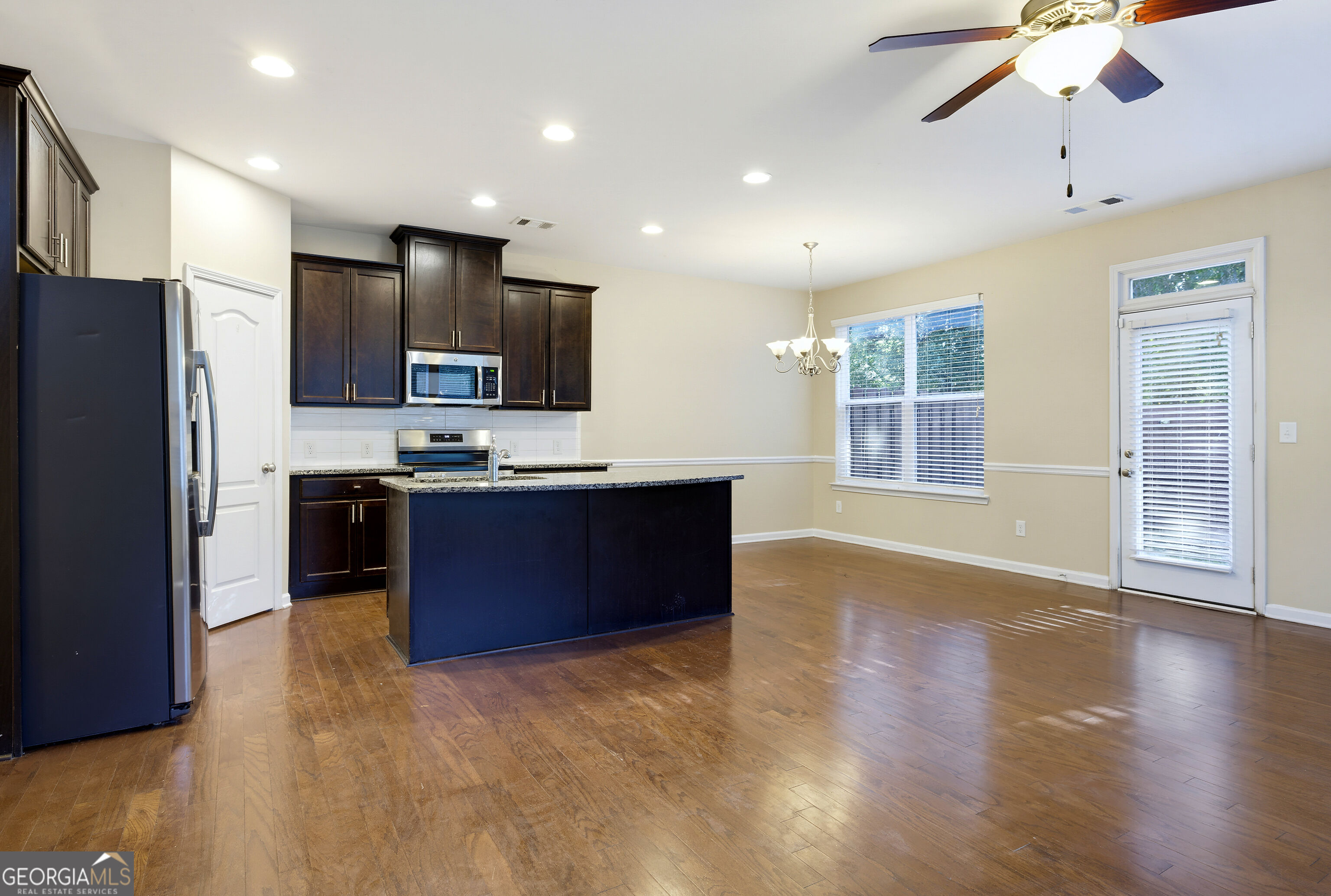 3345 Clear View Drive Property Photo 12