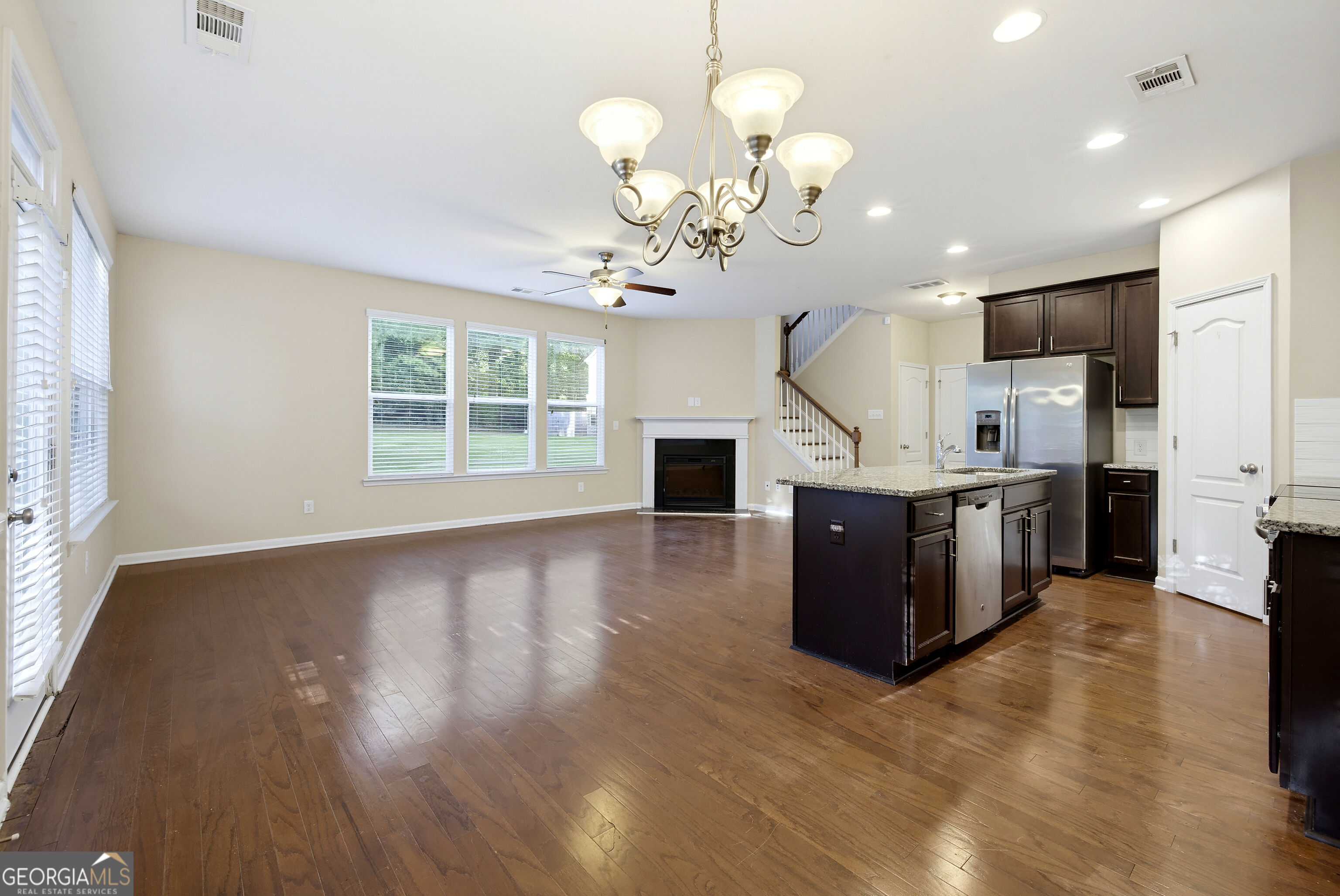 3345 Clear View Drive Property Photo 19