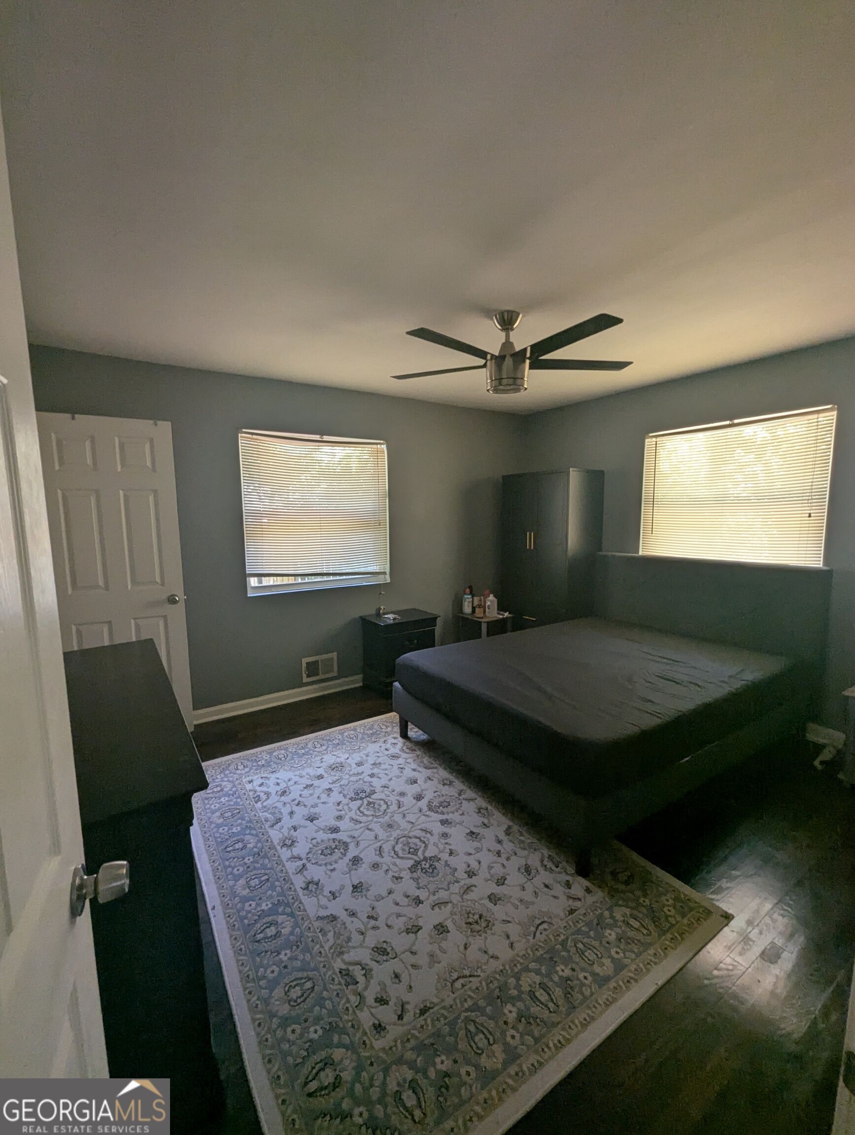 3052 Browns Mill Road Se Property Photo 8