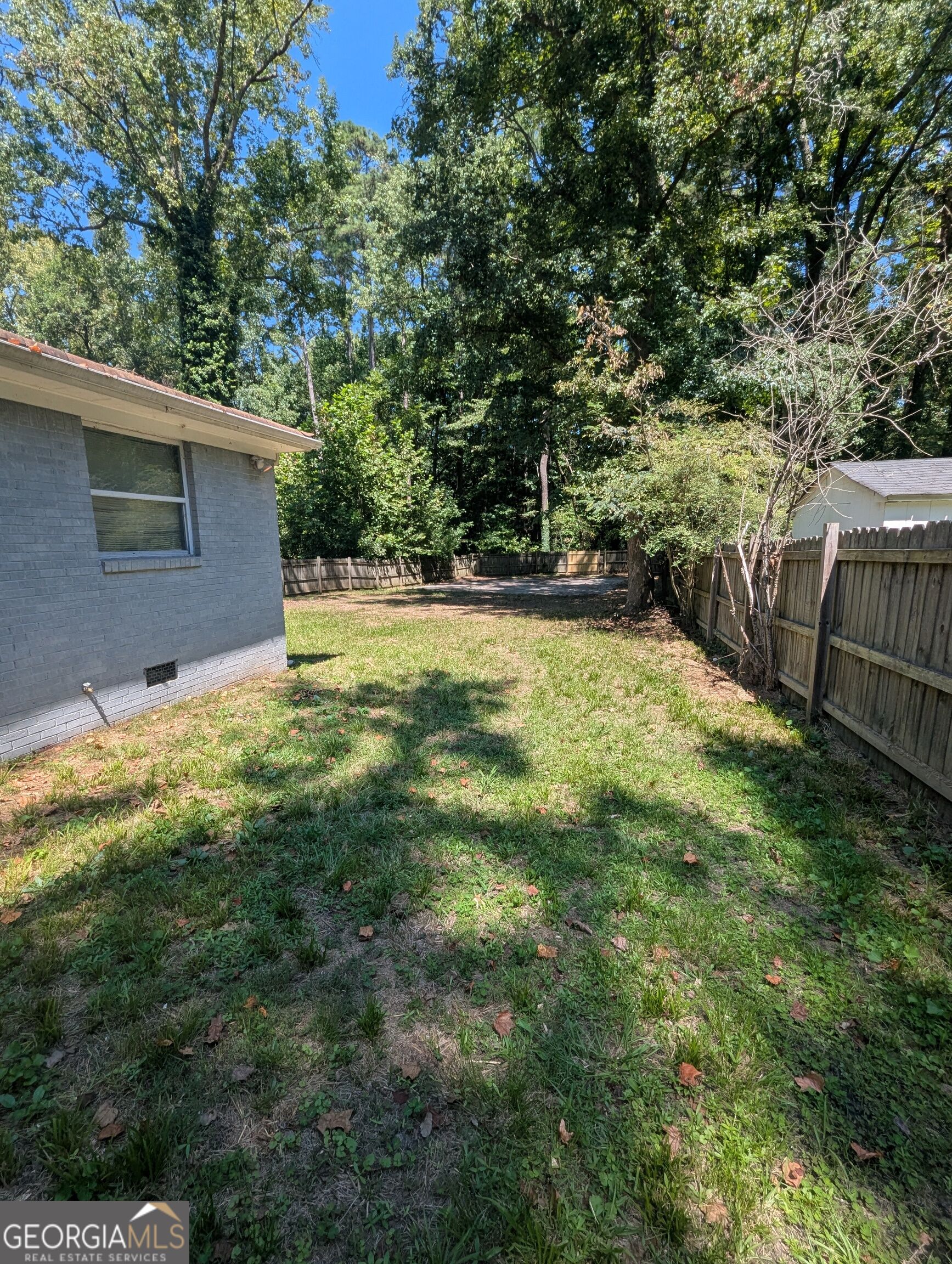 3052 Browns Mill Road Se Property Photo 29