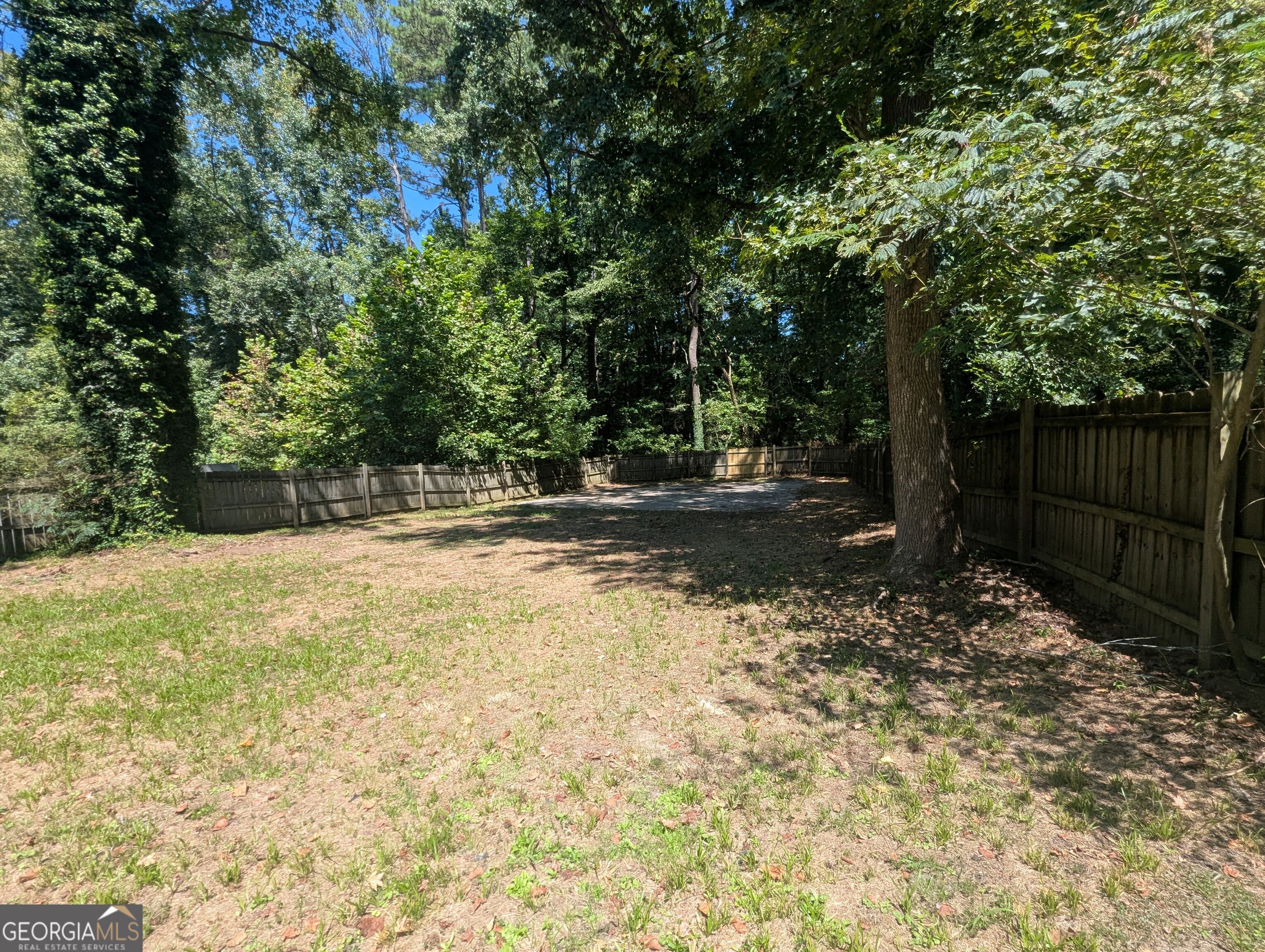 3052 Browns Mill Road Se Property Photo 30
