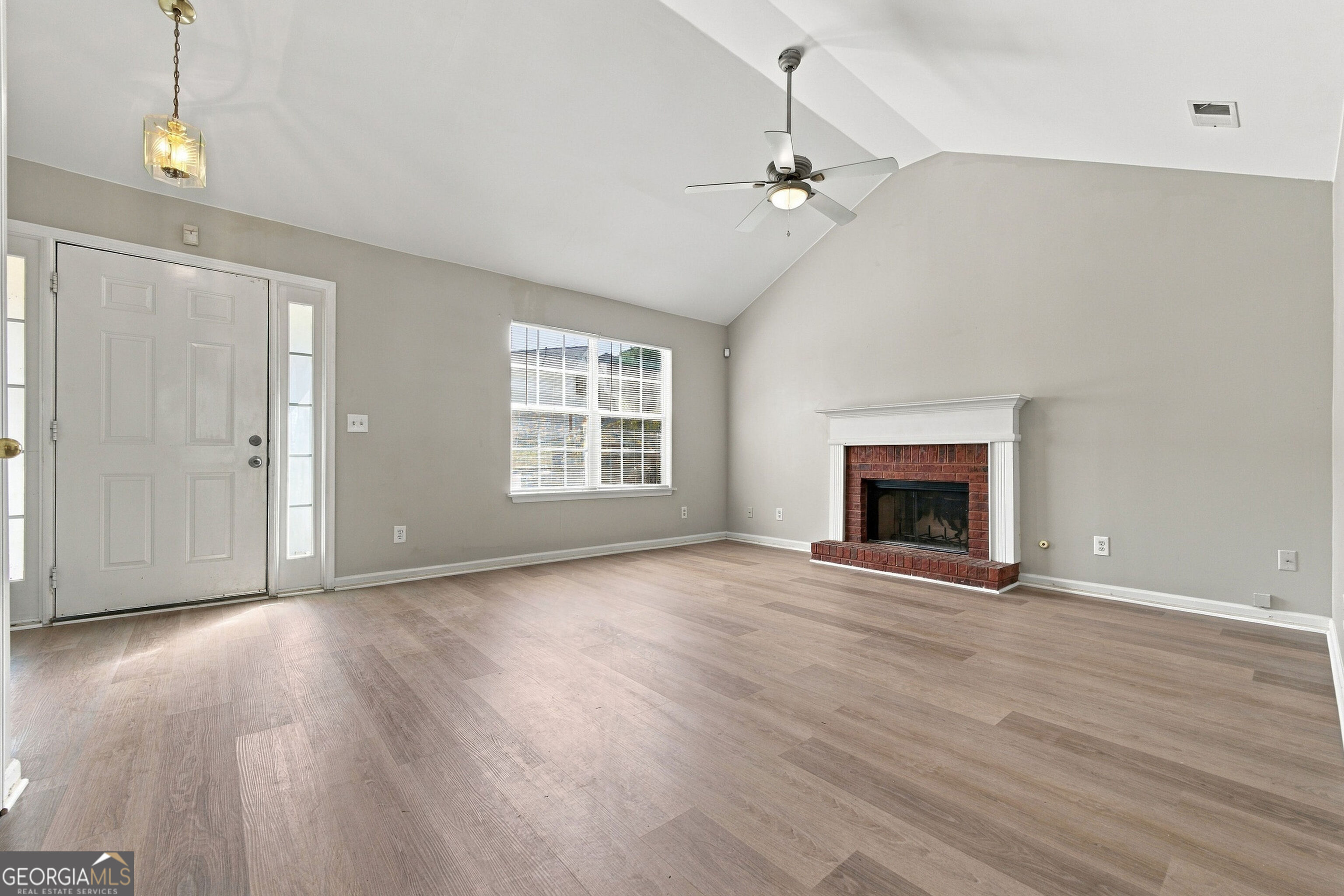 4304 Anderson Ridge Drive Property Photo 3
