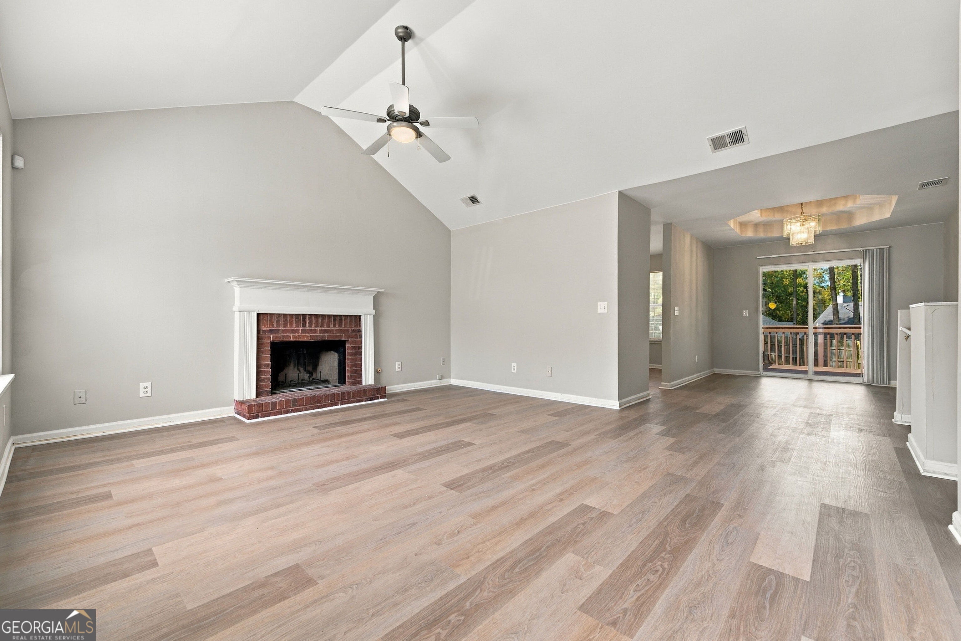 4304 Anderson Ridge Drive Property Photo 4