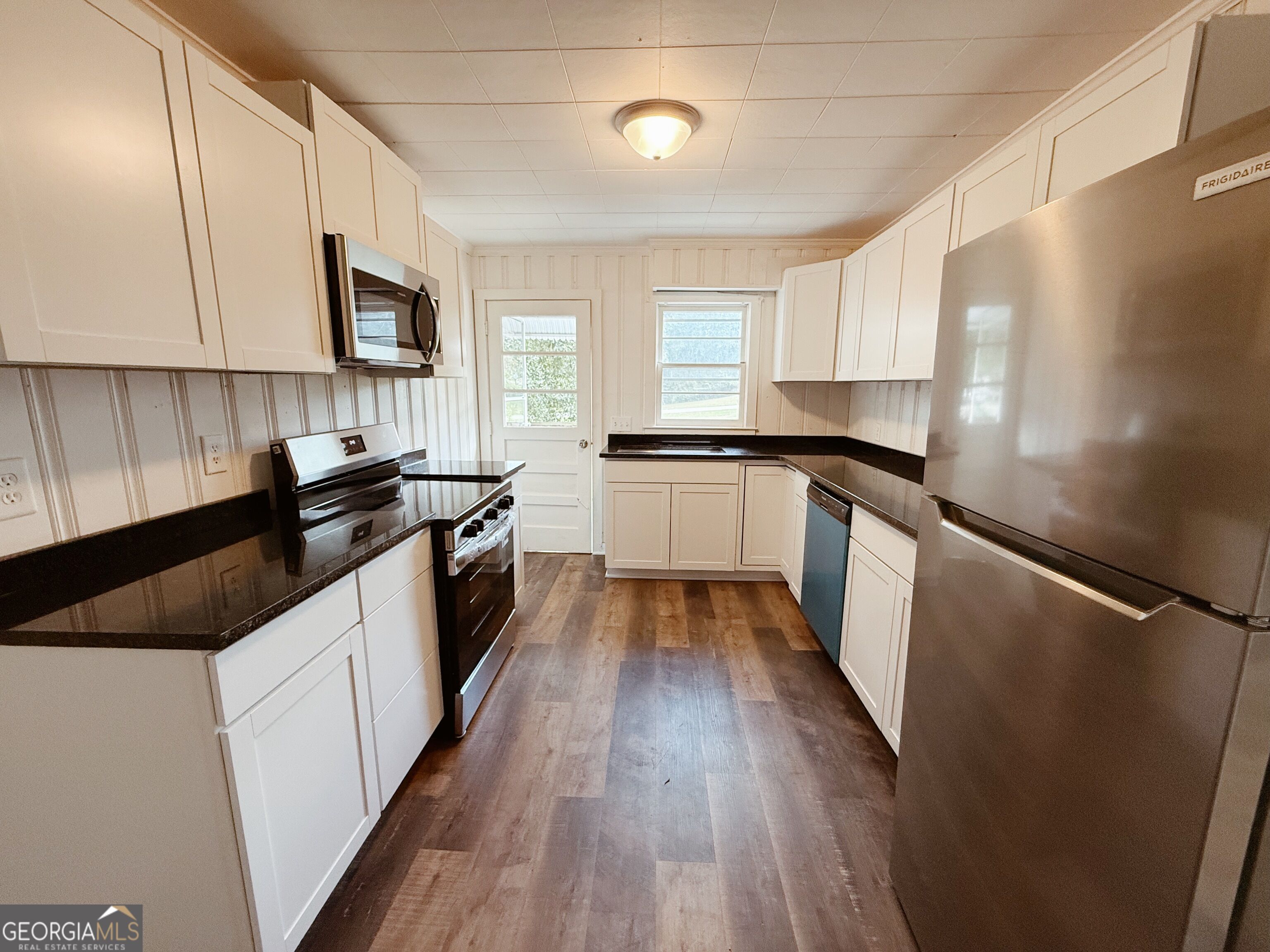 510 3rd Street Extension Property Photo 4