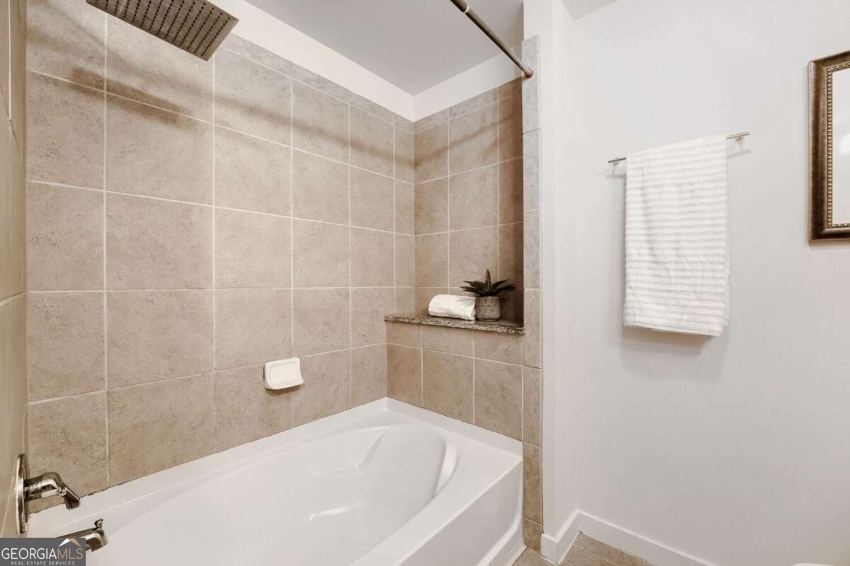 860 Peachtree Street Ne # 1701 Property Photo 13