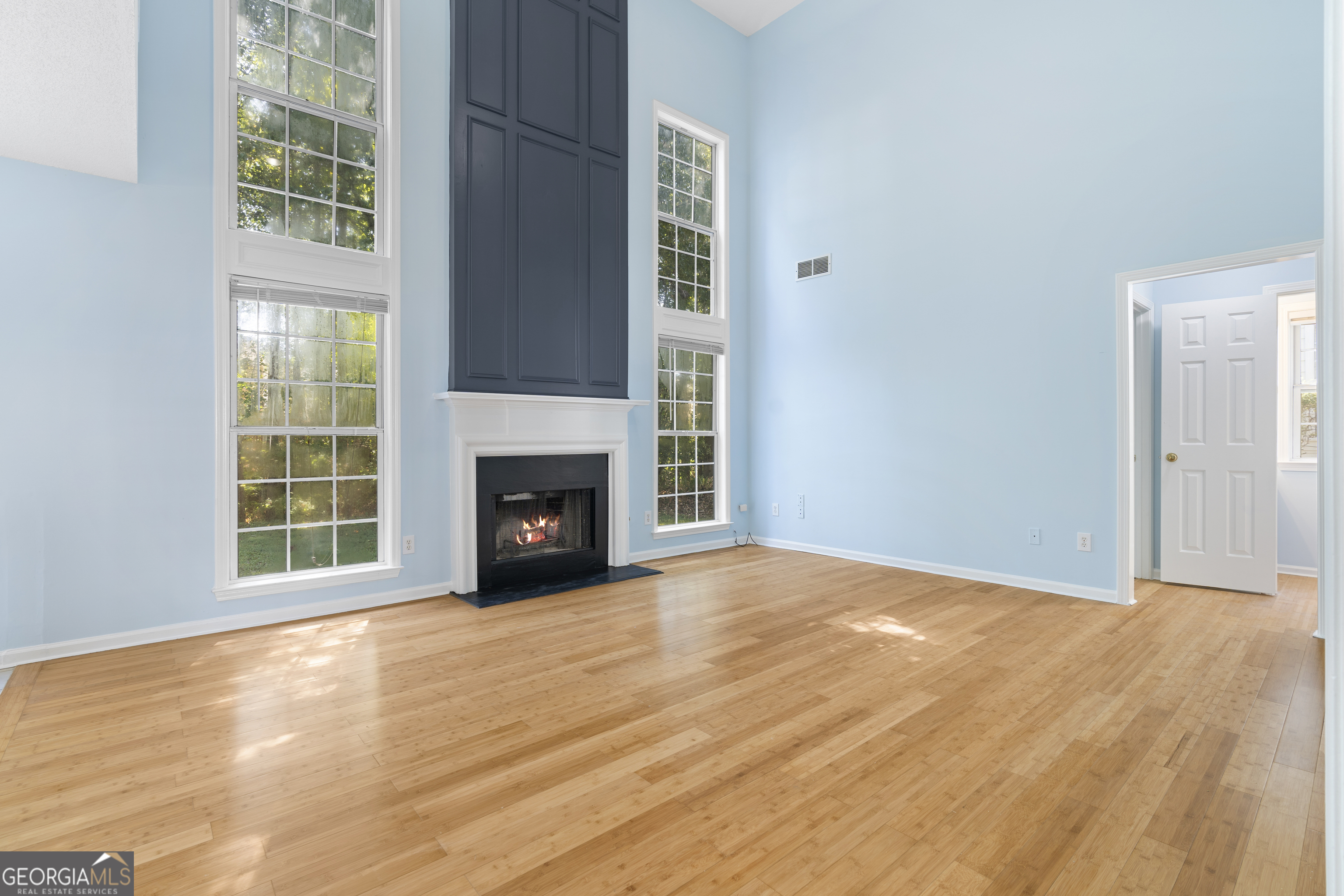 3412 Davenport Park Lane Property Photo 17