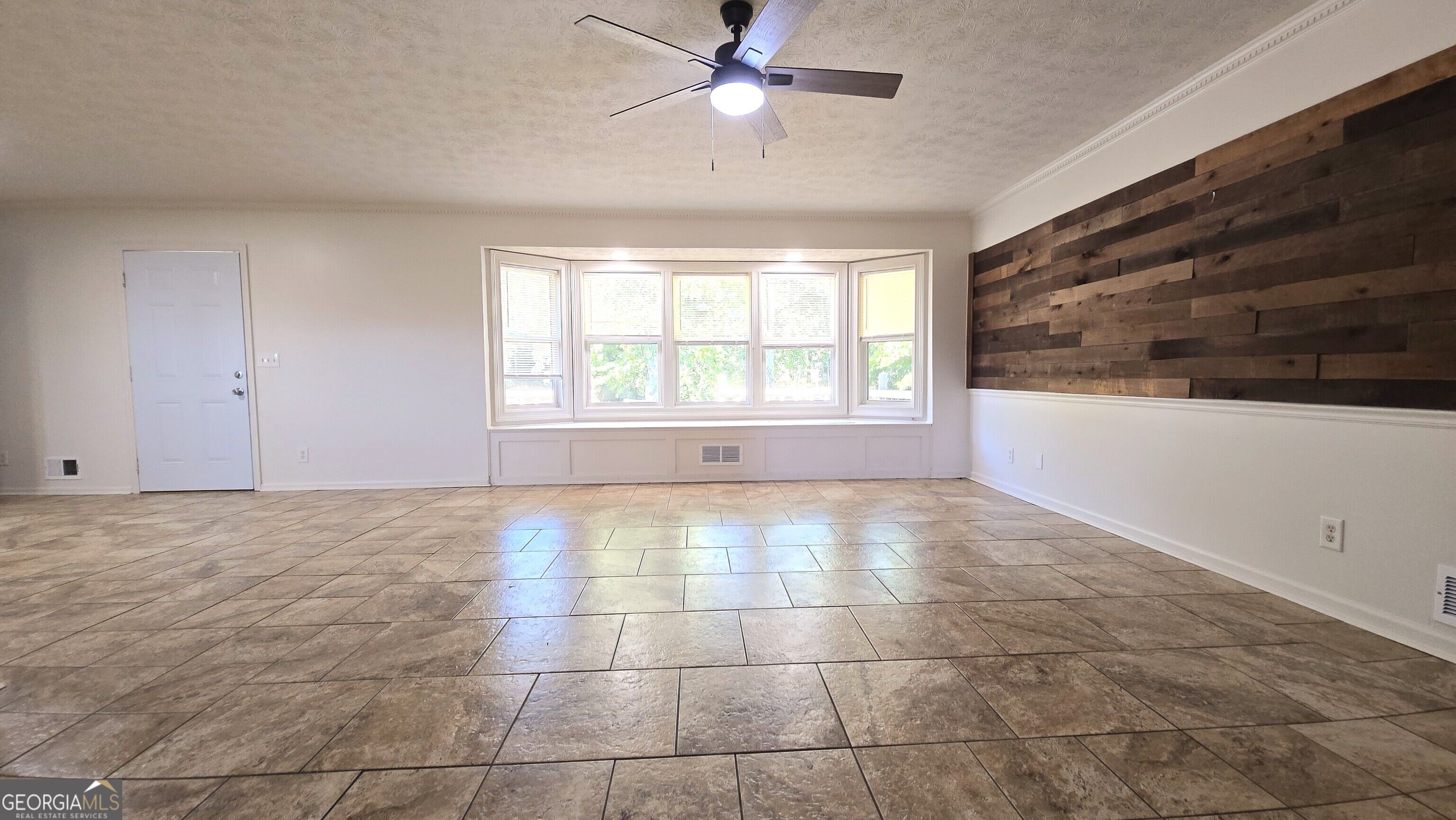 3245 Hamilton Mill Road Property Photo 6