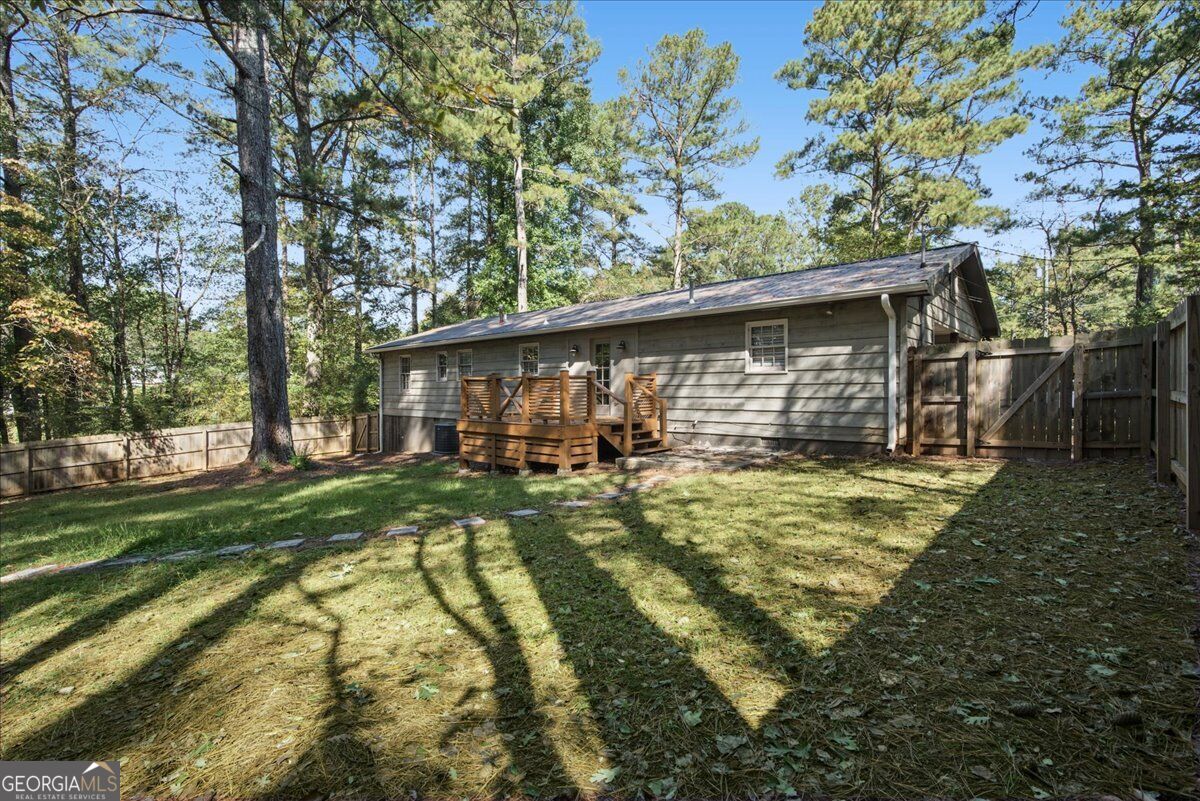 1537 Georgia Avenue S Property Photo 40