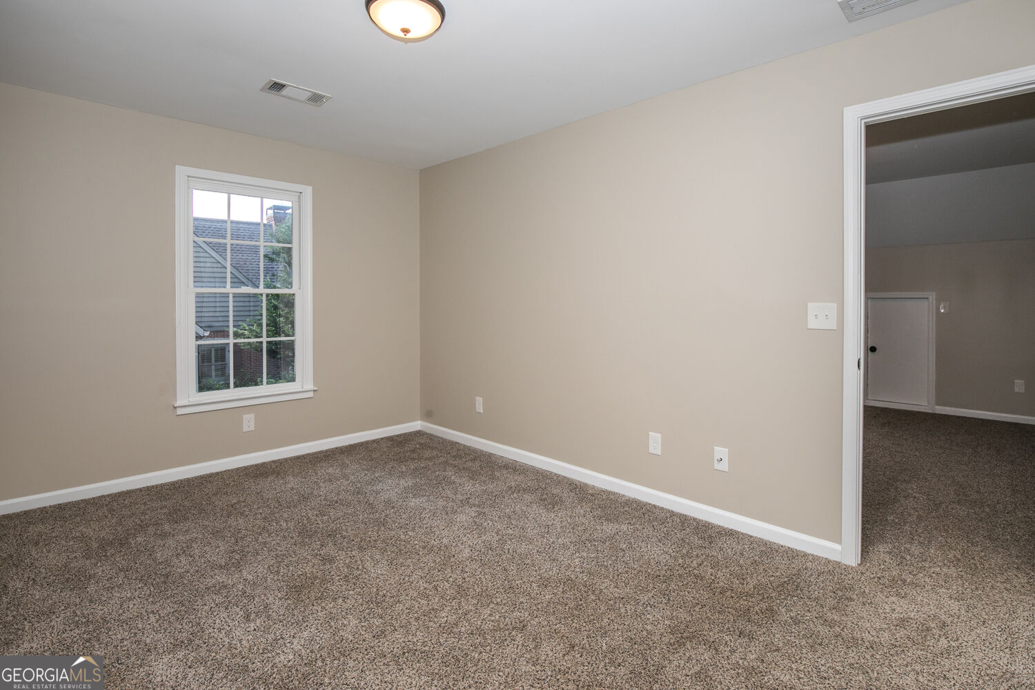 6353 Chestnut Parkway Property Photo 25