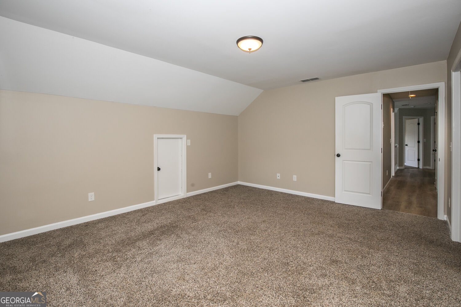 6353 Chestnut Parkway Property Photo 27