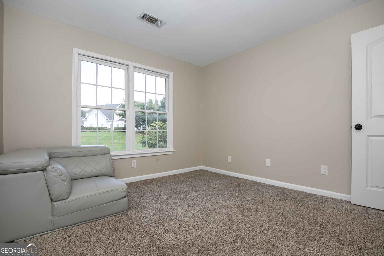 6353 Chestnut Parkway Property Photo 29