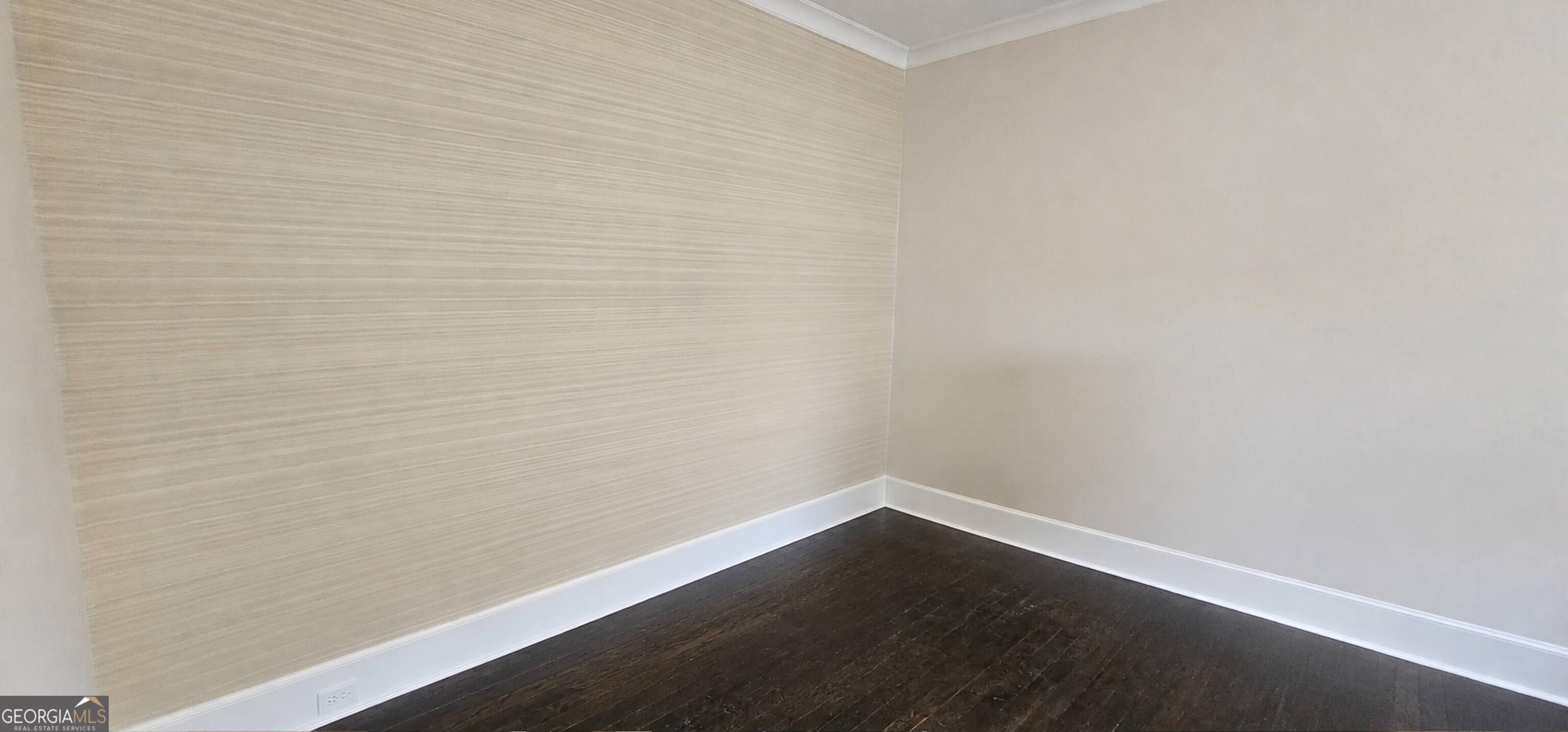2110 E Roxboro Road Ne Property Photo 6