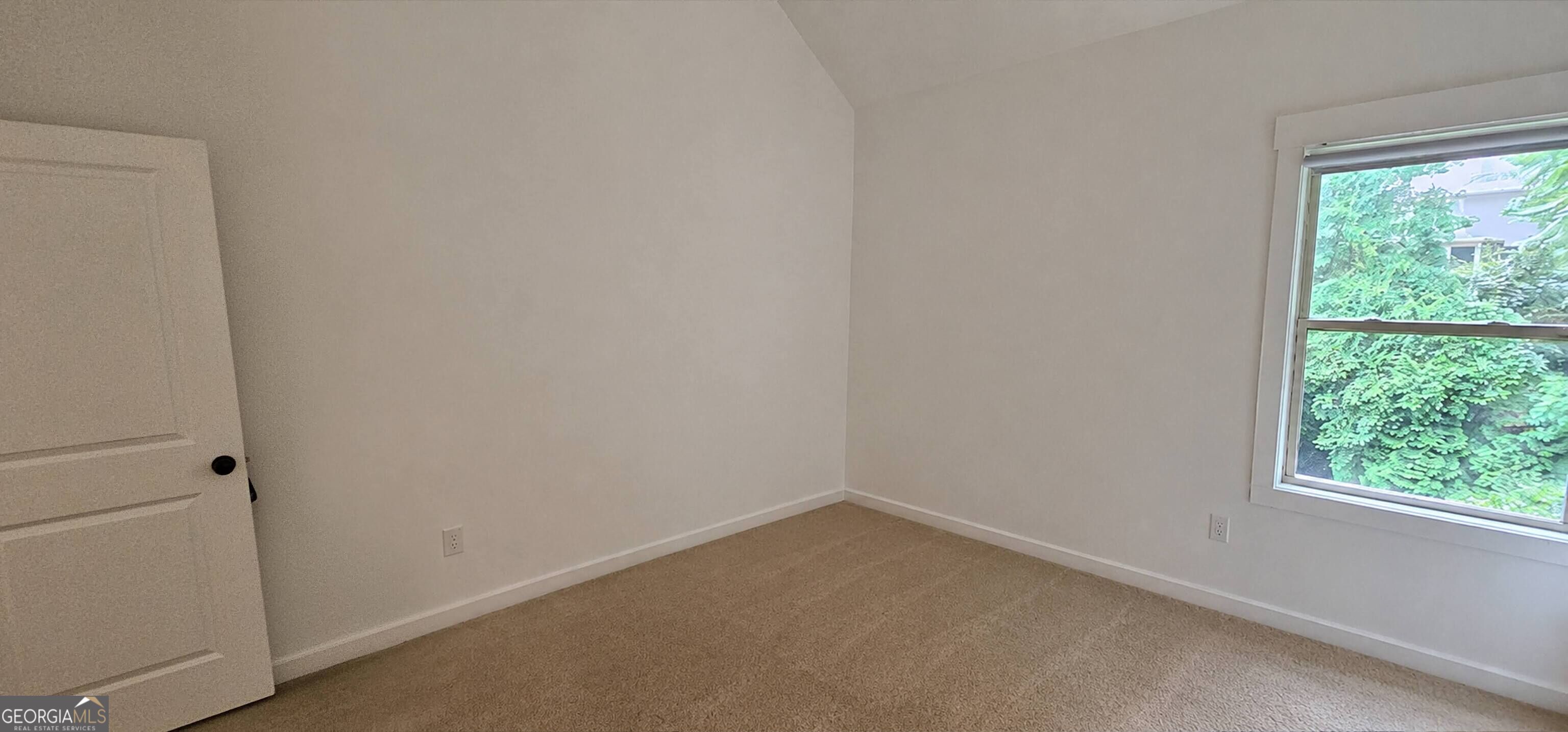 2110 E Roxboro Road Ne Property Photo 22