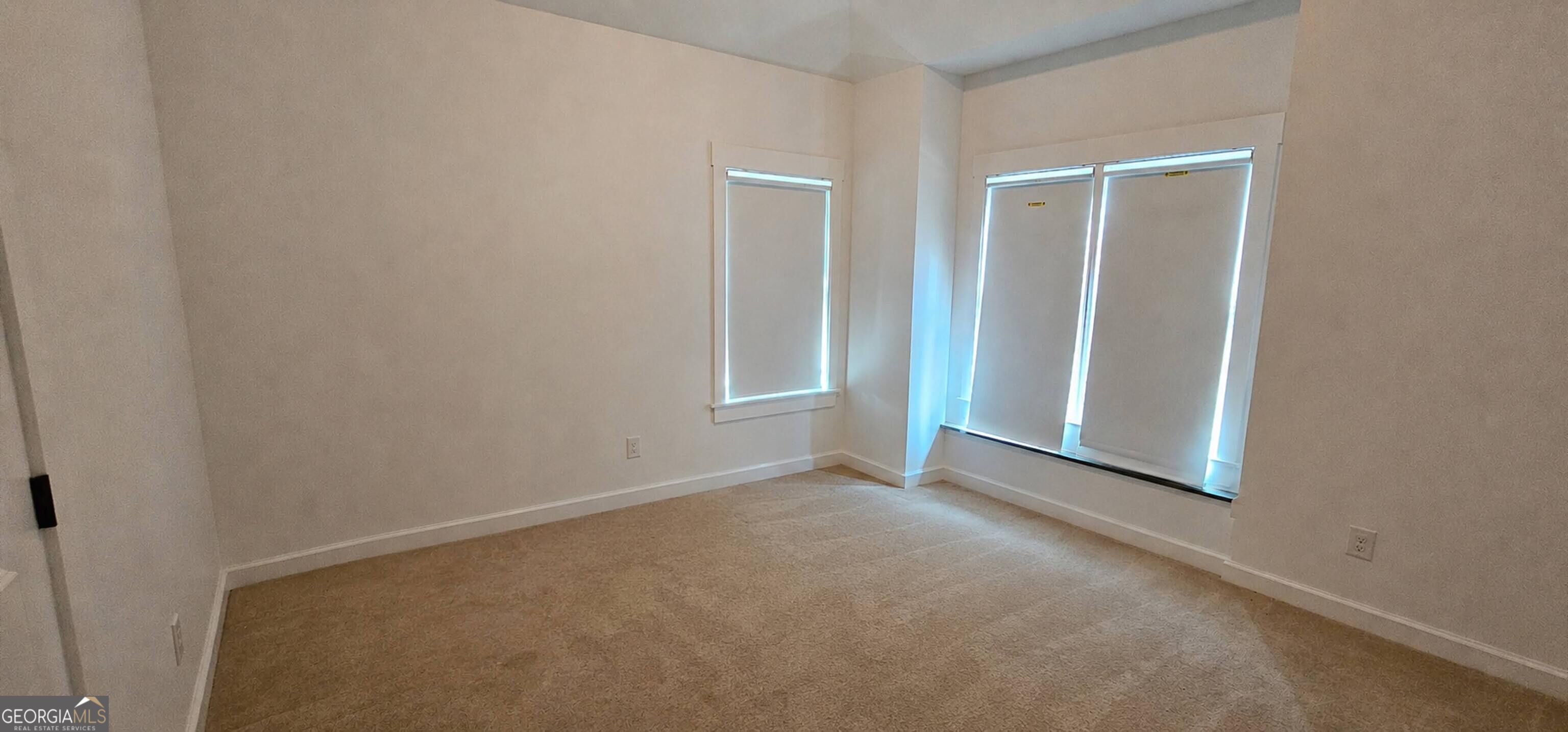 2110 E Roxboro Road Ne Property Photo 25