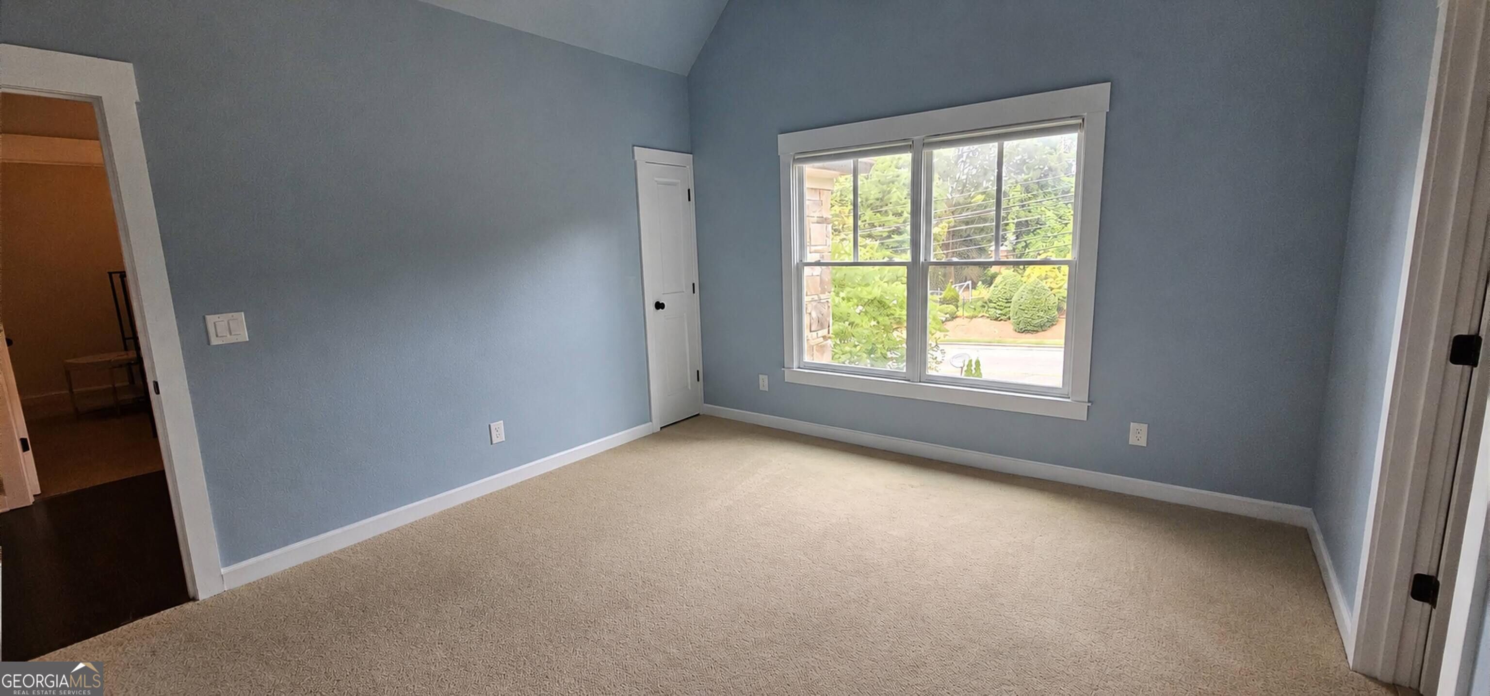 2110 E Roxboro Road Ne Property Photo 29