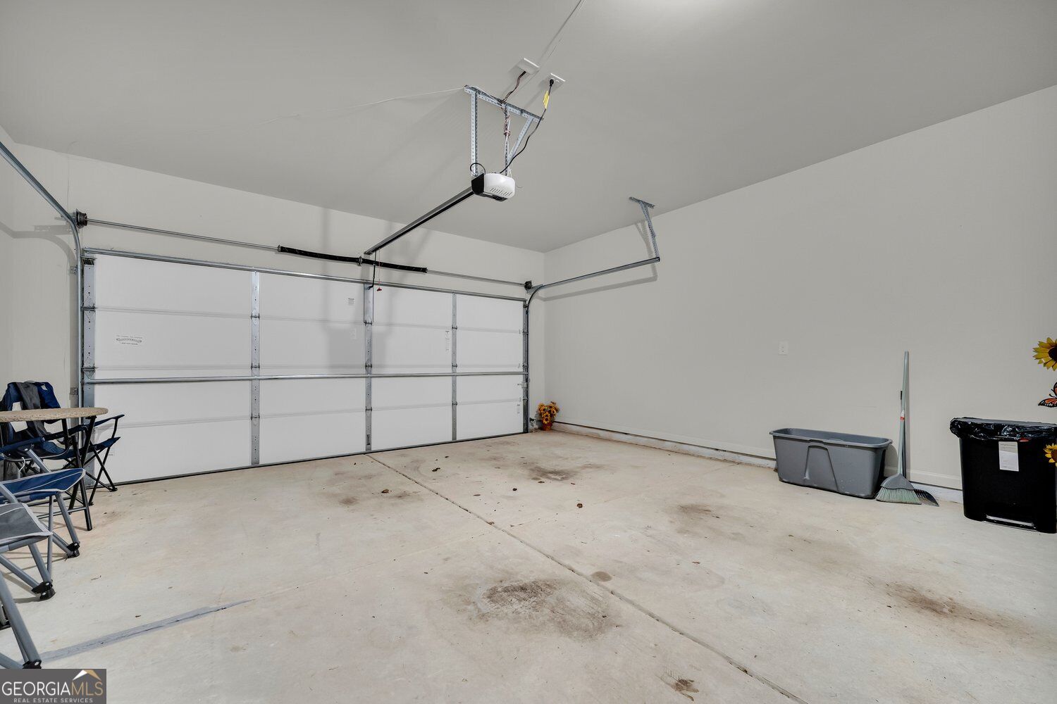 5235 Canberra Drive Property Photo 42
