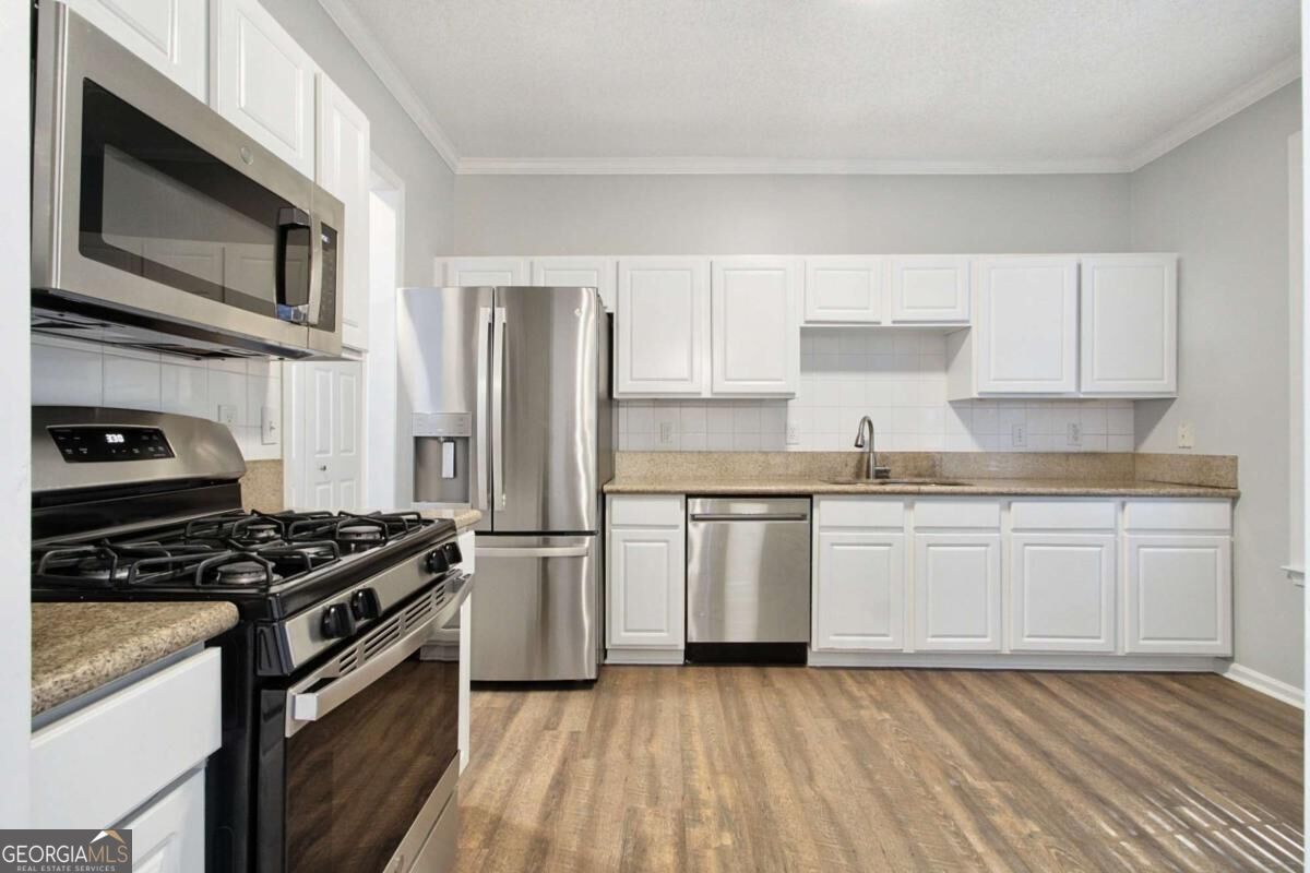 1173 Rhyne Se Property Photo 10
