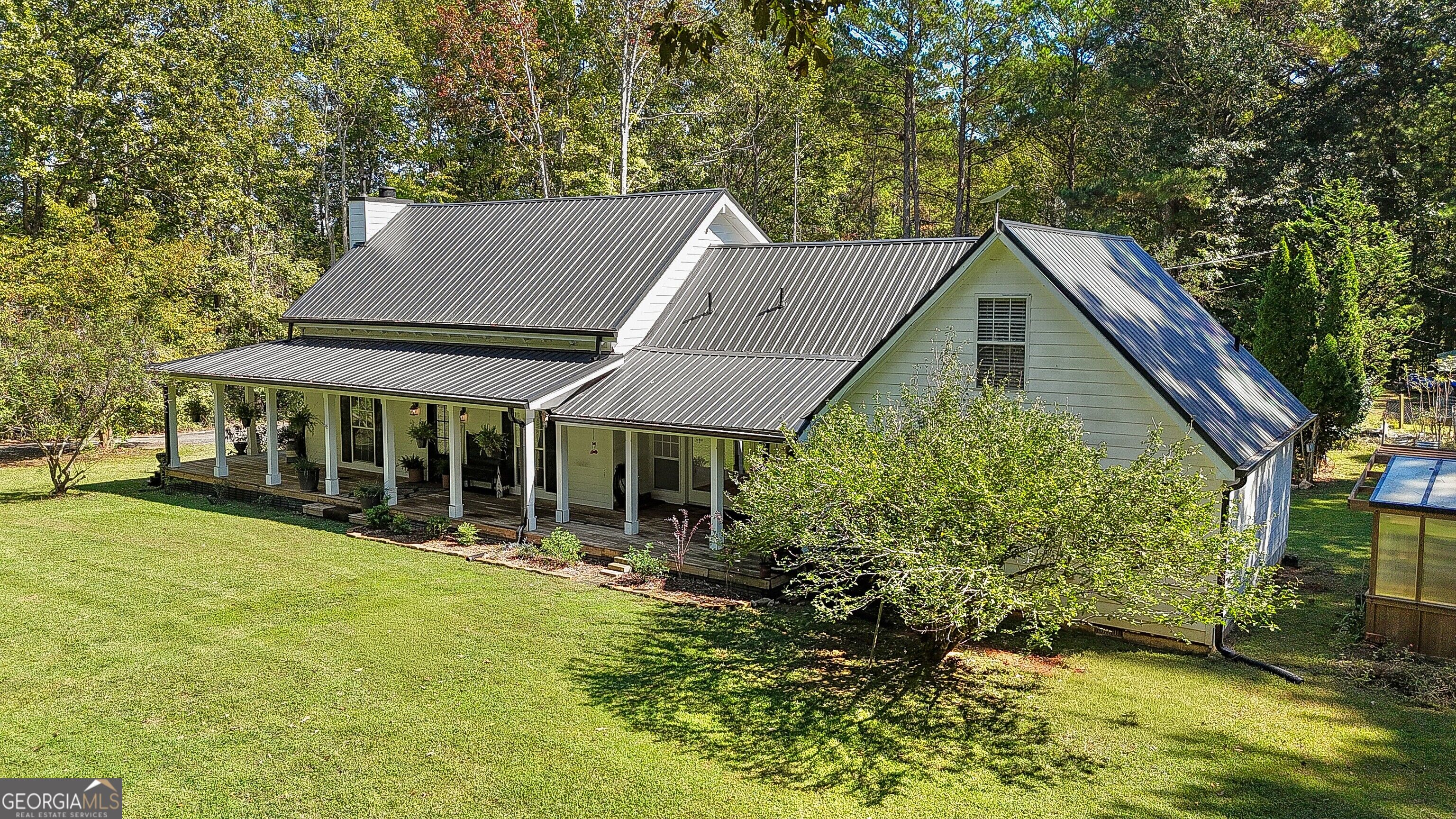 1735 Highway 85 Property Photo 3