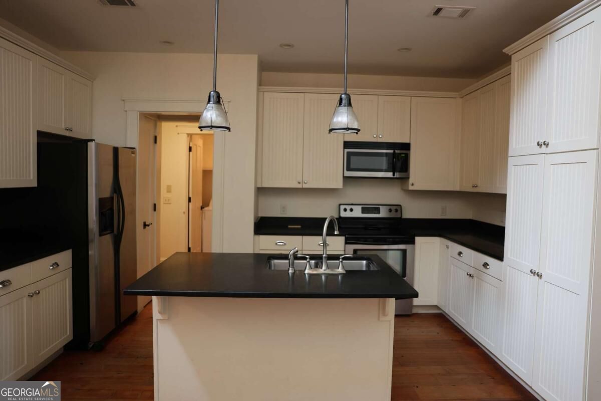 256 Bottlebrush Walk Property Photo 10