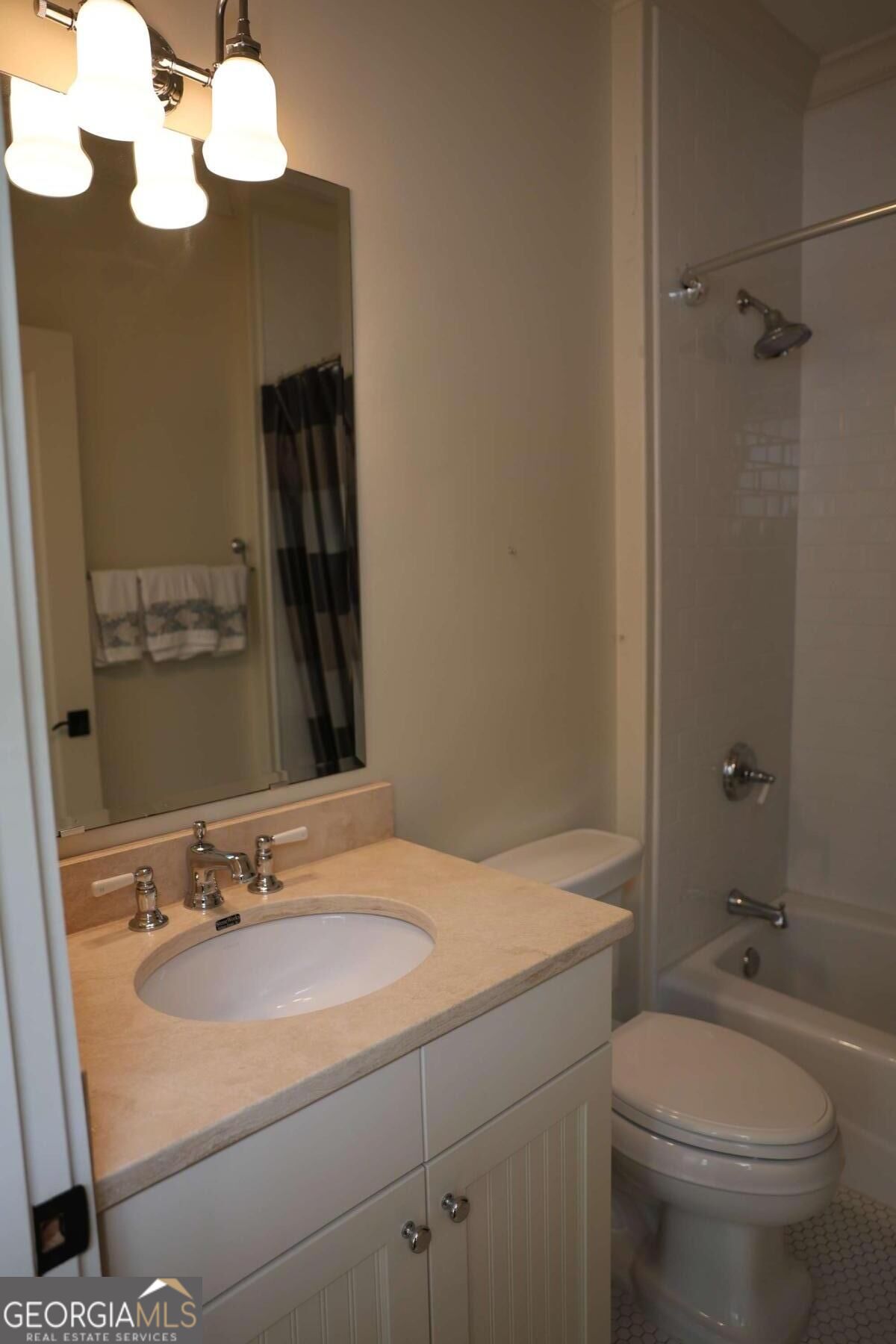 256 Bottlebrush Walk Property Photo 32