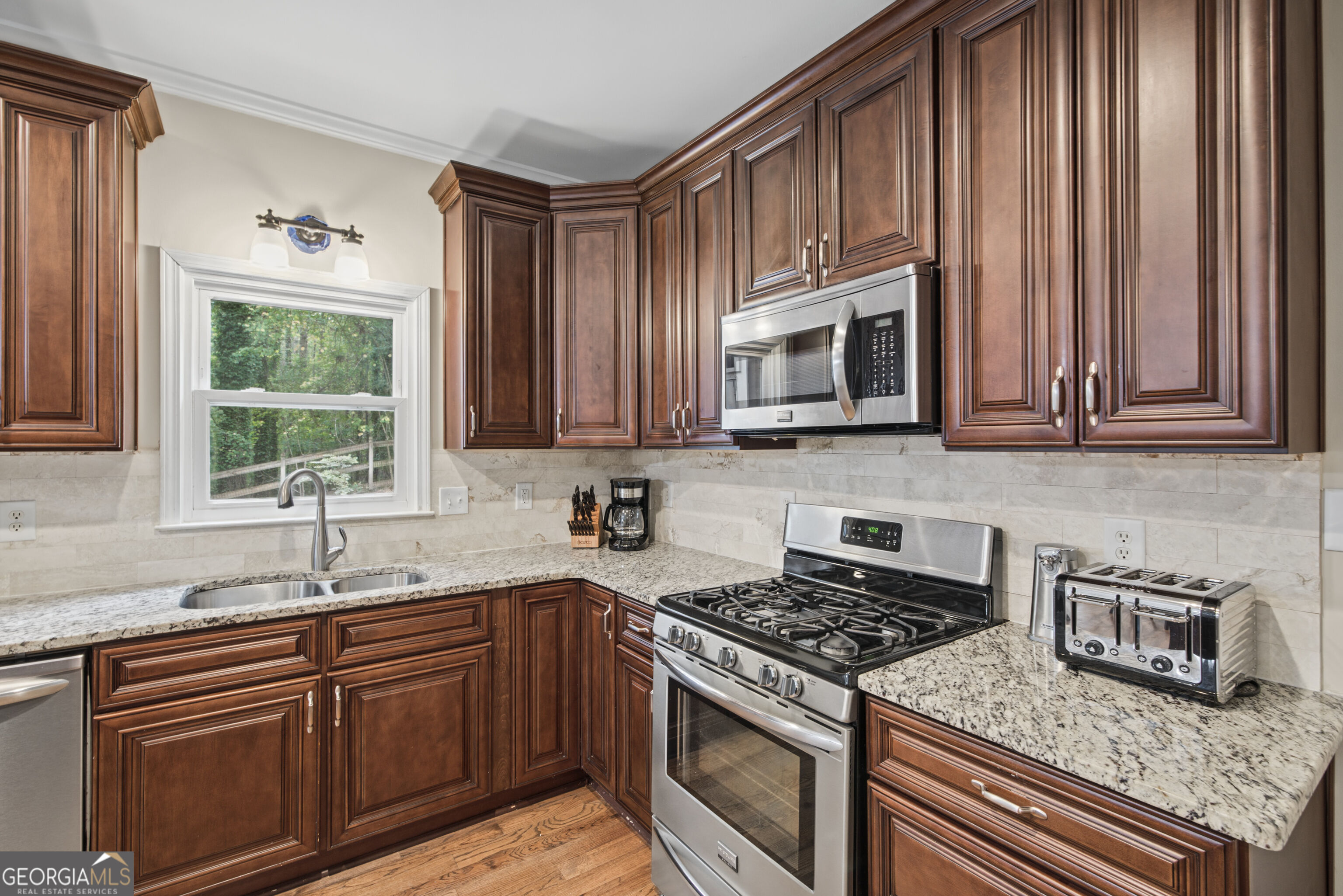 613 Leah Drive Property Photo 16