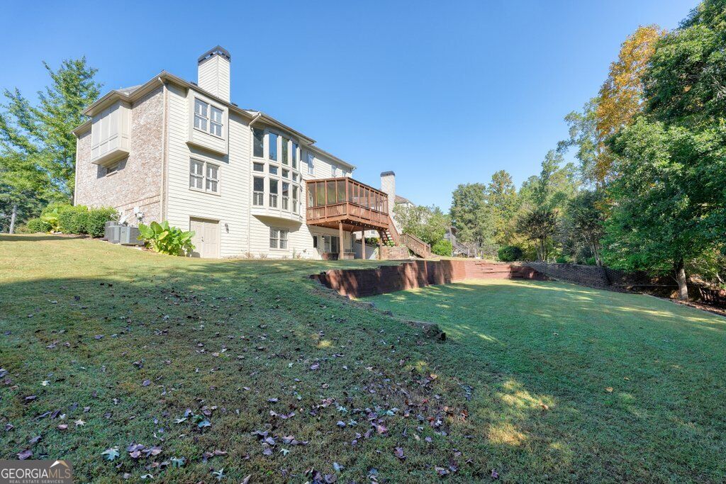624 Devon Brooke Drive Property Photo 2