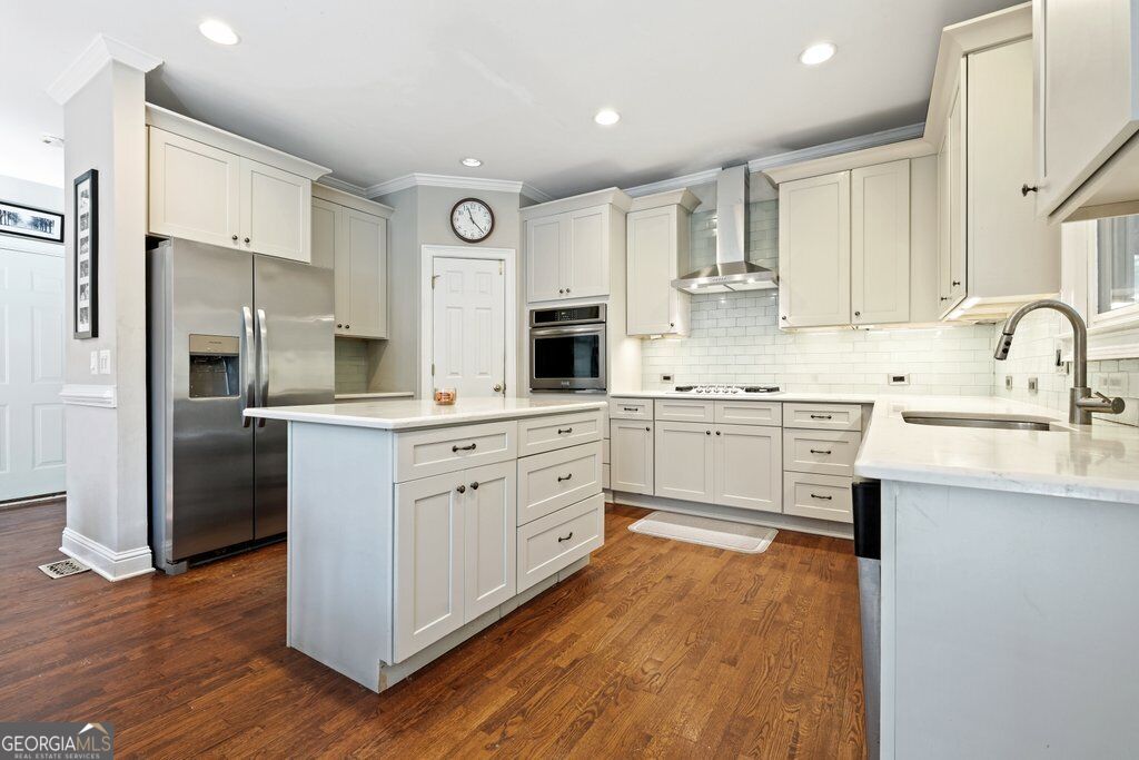 624 Devon Brooke Drive Property Photo 10