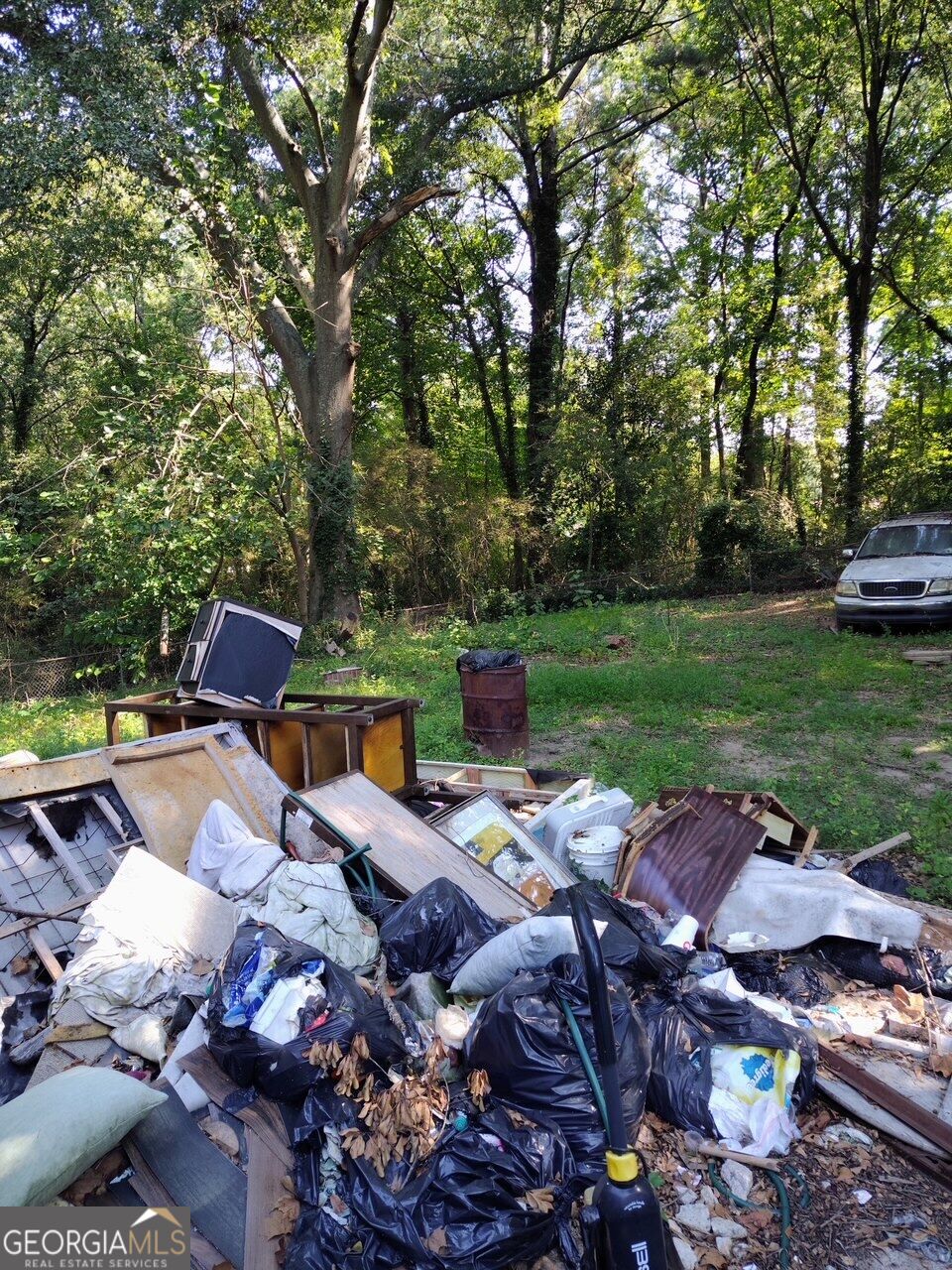 5212 Albert Drive Property Photo 6