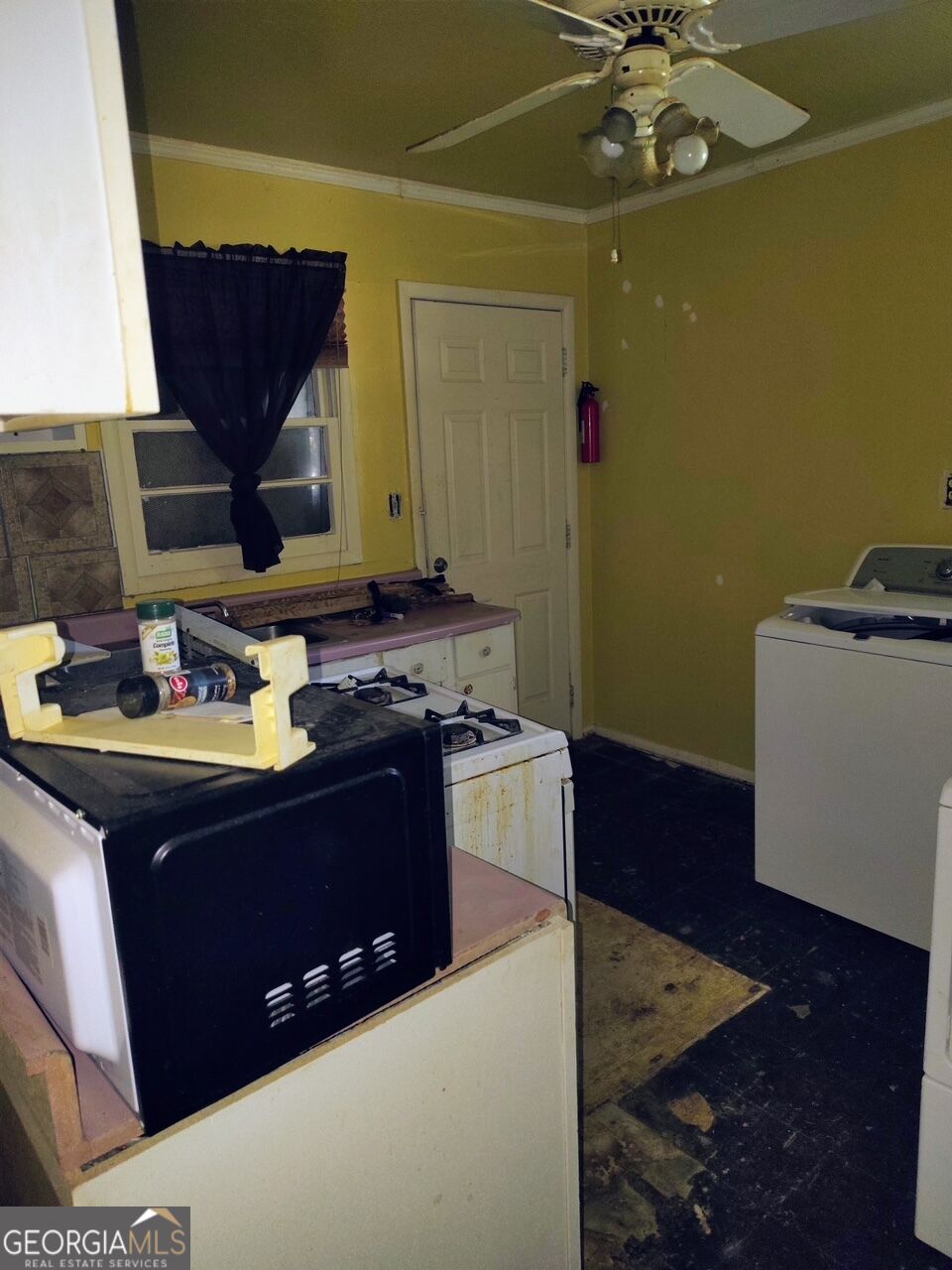 5212 Albert Drive Property Photo 11