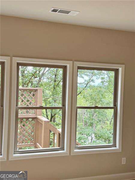 113 Elder Court Property Photo 8