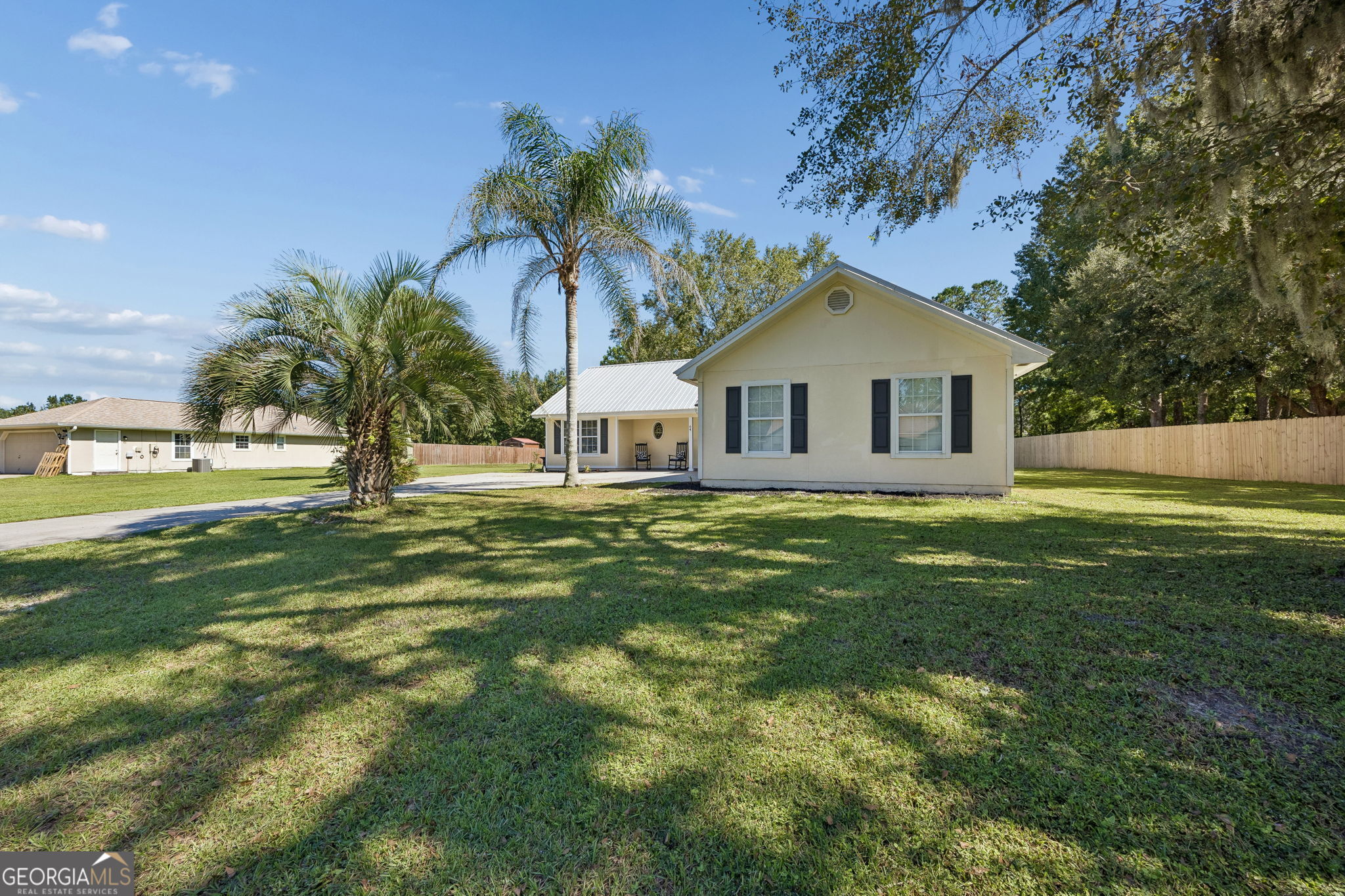 64 Rainbow Lane Property Photo 3