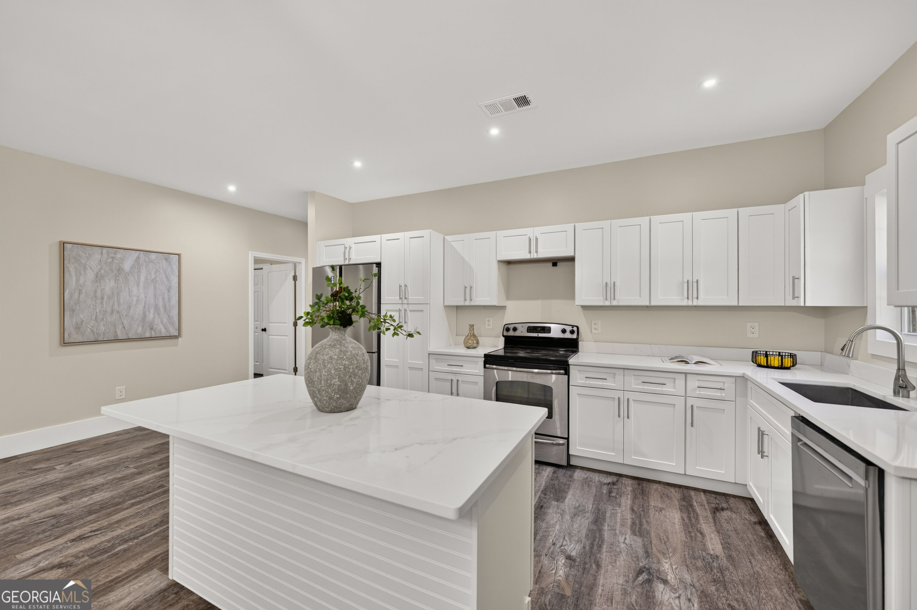 90 Edwin Smith Road Property Photo 16