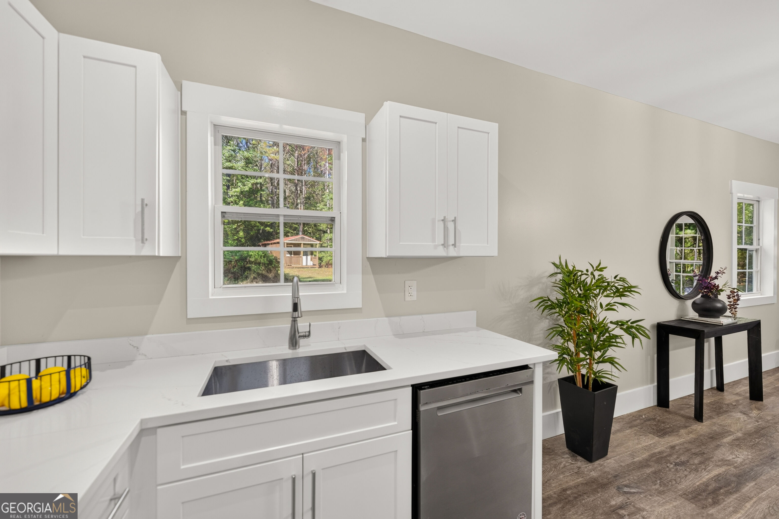 90 Edwin Smith Road Property Photo 18