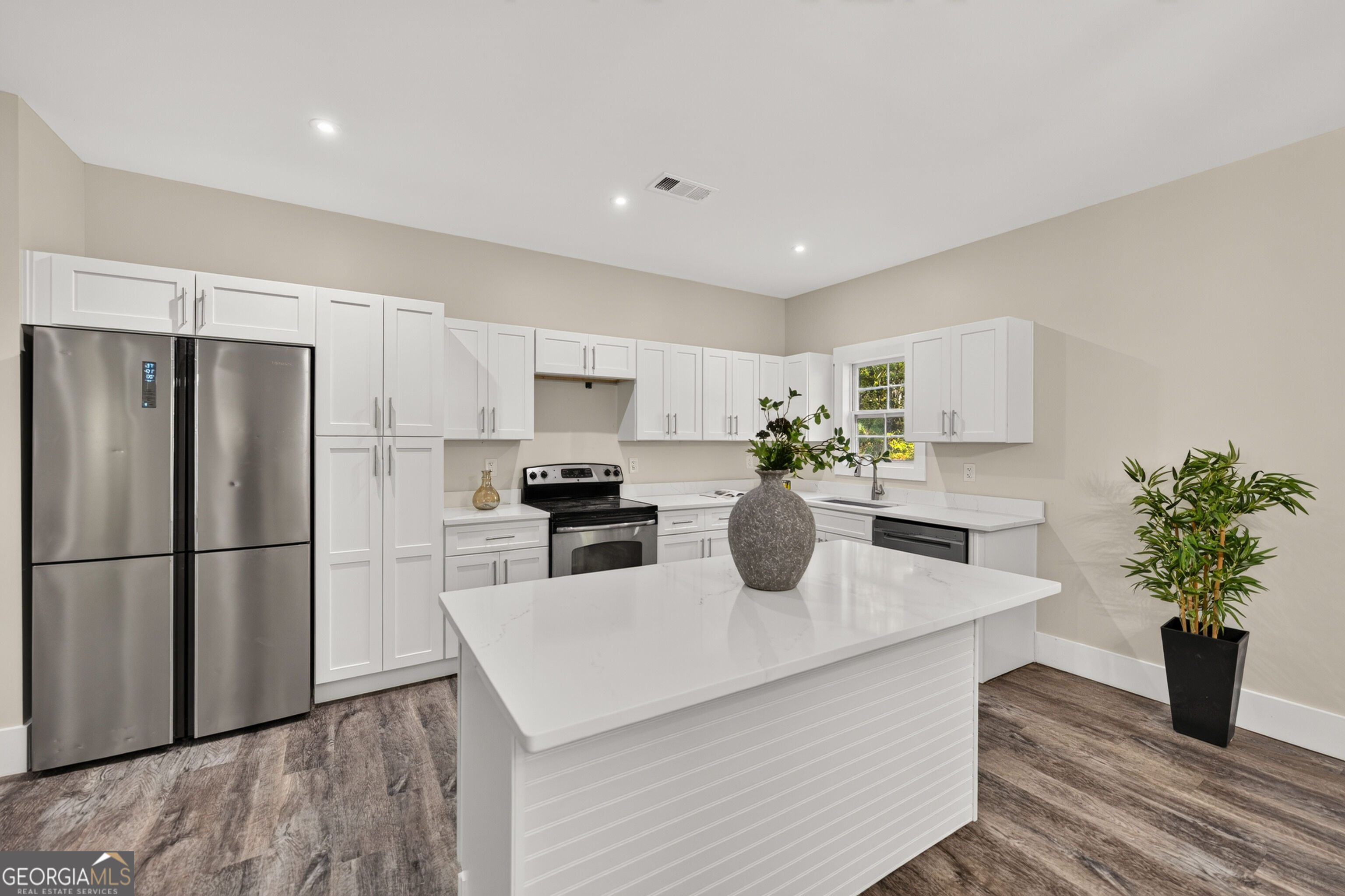 90 Edwin Smith Road Property Photo 21