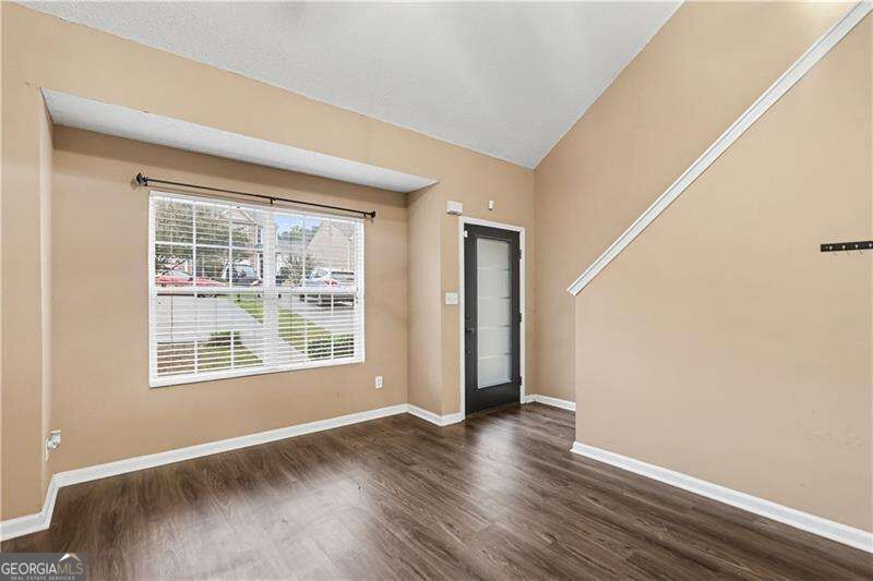 6535 Capitol Knoll Property Photo 5