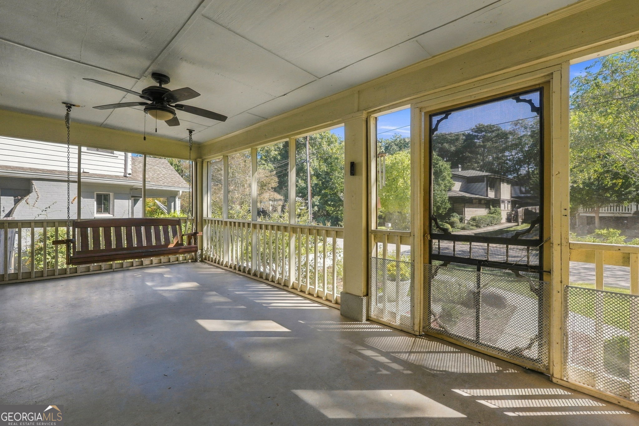 423 Fayetteville Road Property Photo 3