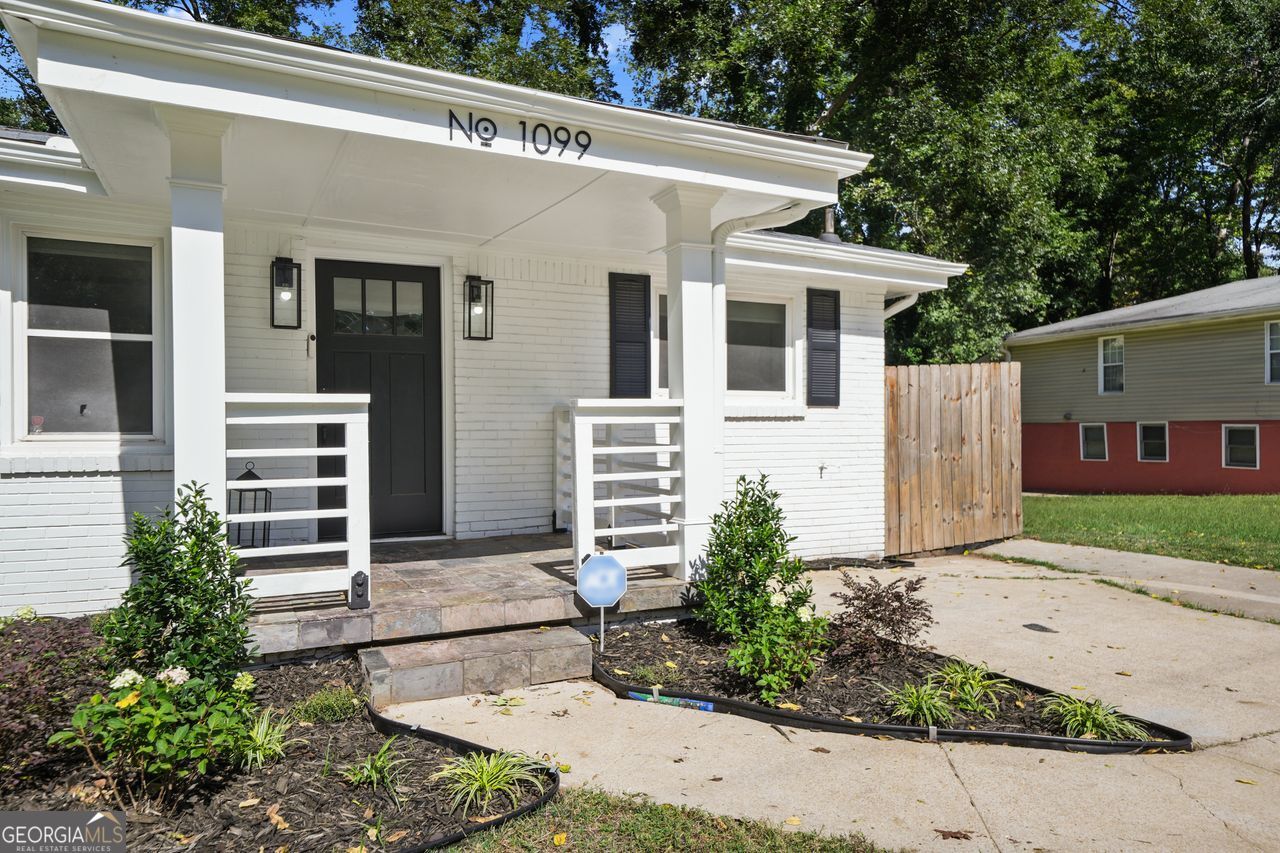 1099 Harwell Street Nw Property Photo 2