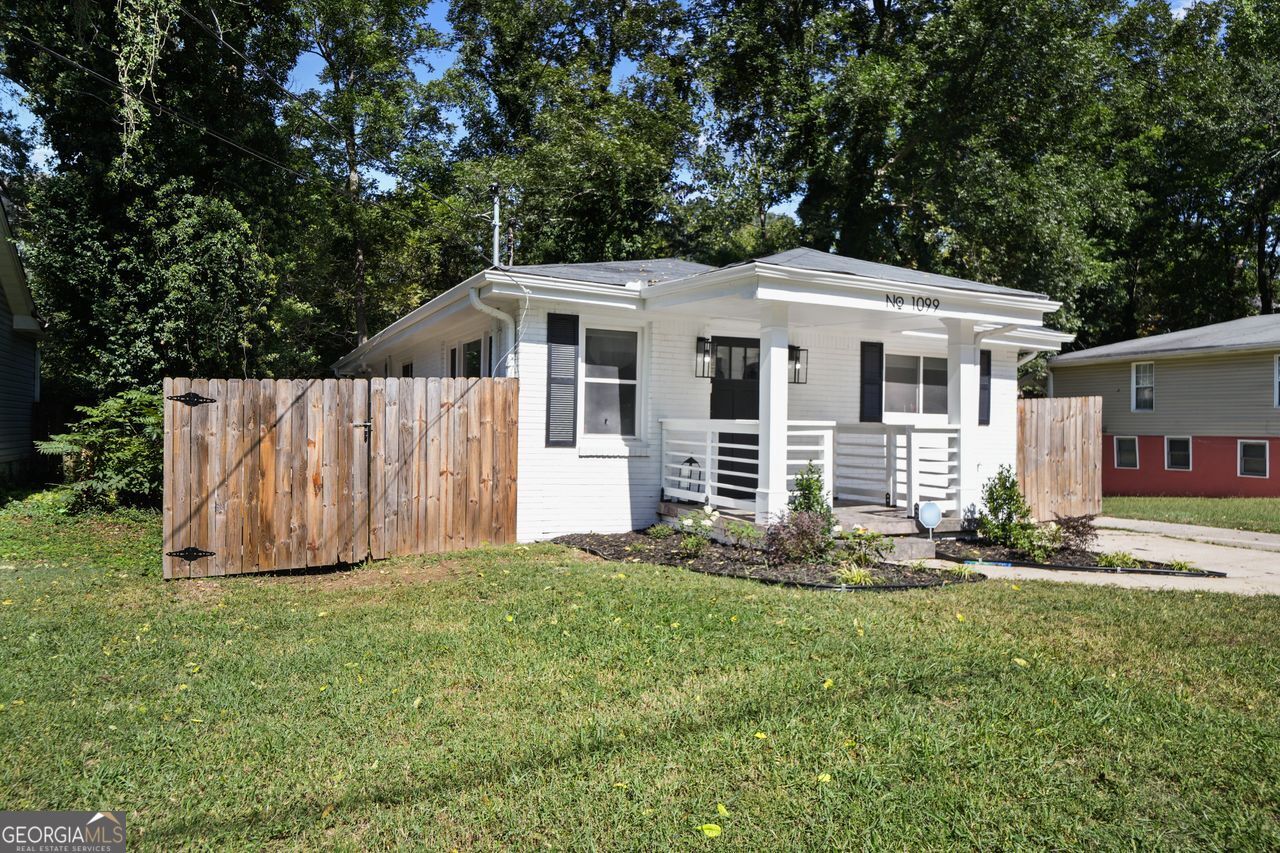 1099 Harwell Street Nw Property Photo 3