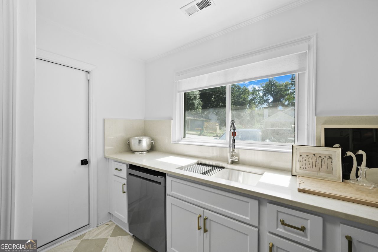 1099 Harwell Street Nw Property Photo 14