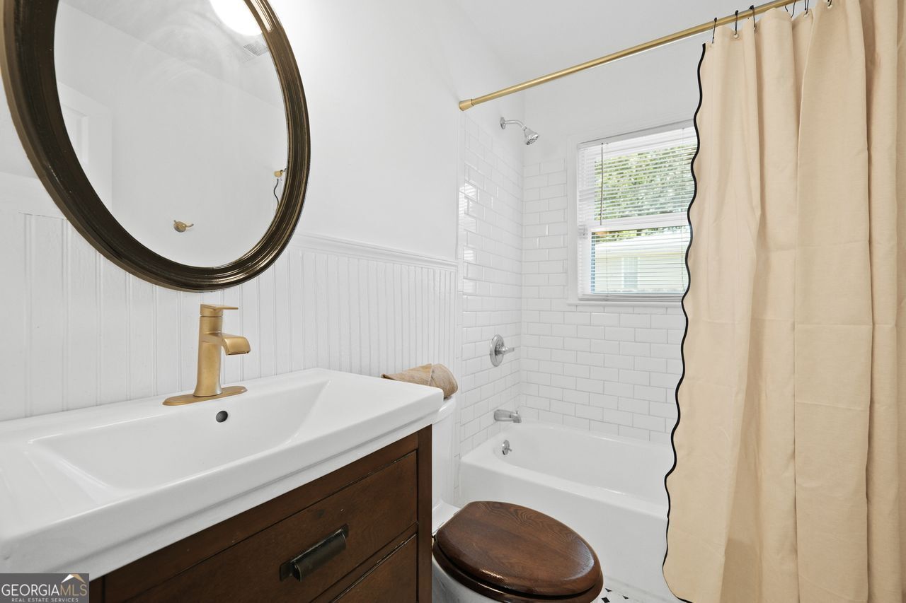 1099 Harwell Street Nw Property Photo 27