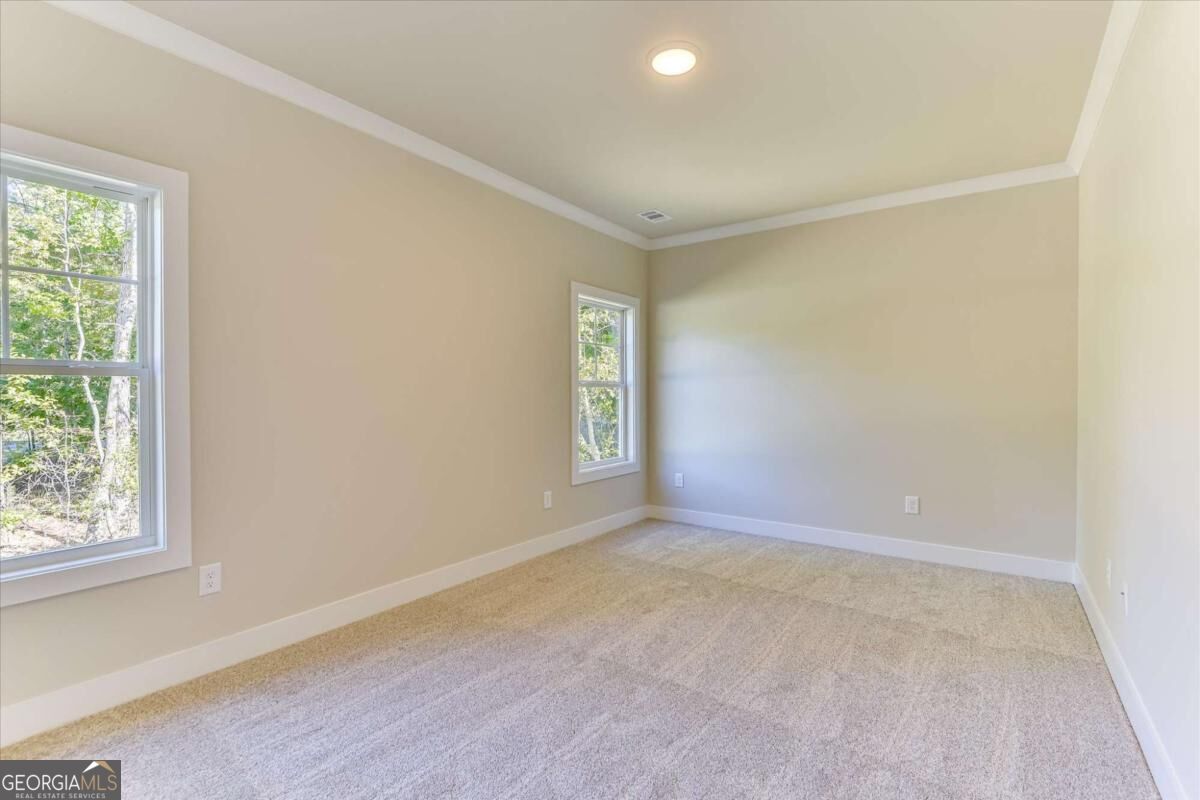 1021 Pointe S Property Photo 28