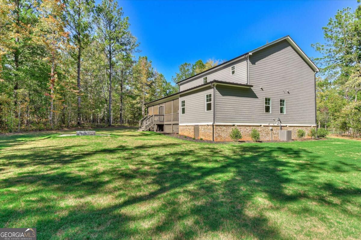1021 Pointe S Property Photo 47