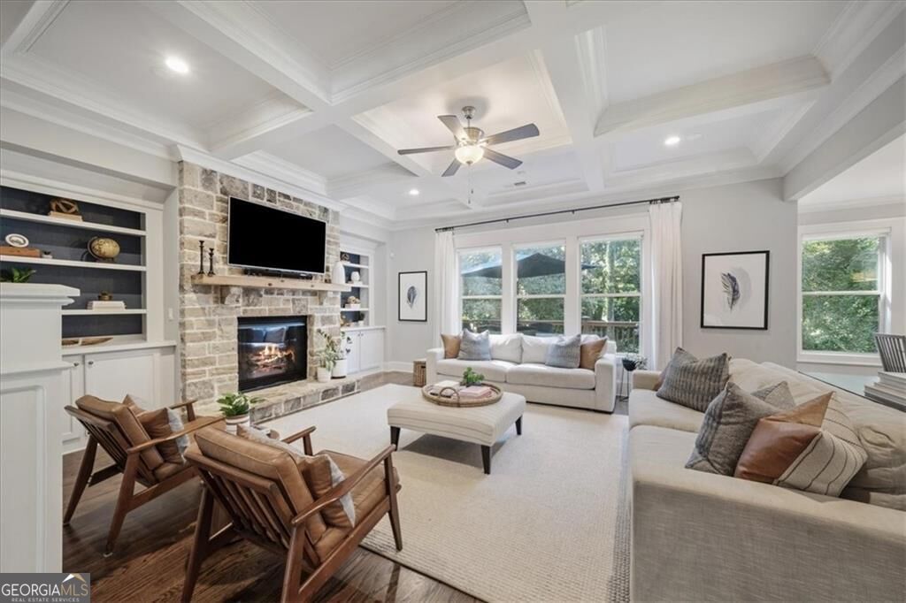 1569 Tryon Road Ne Property Photo 8