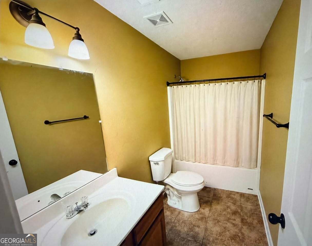 153 Crest Pointe Property Photo 7